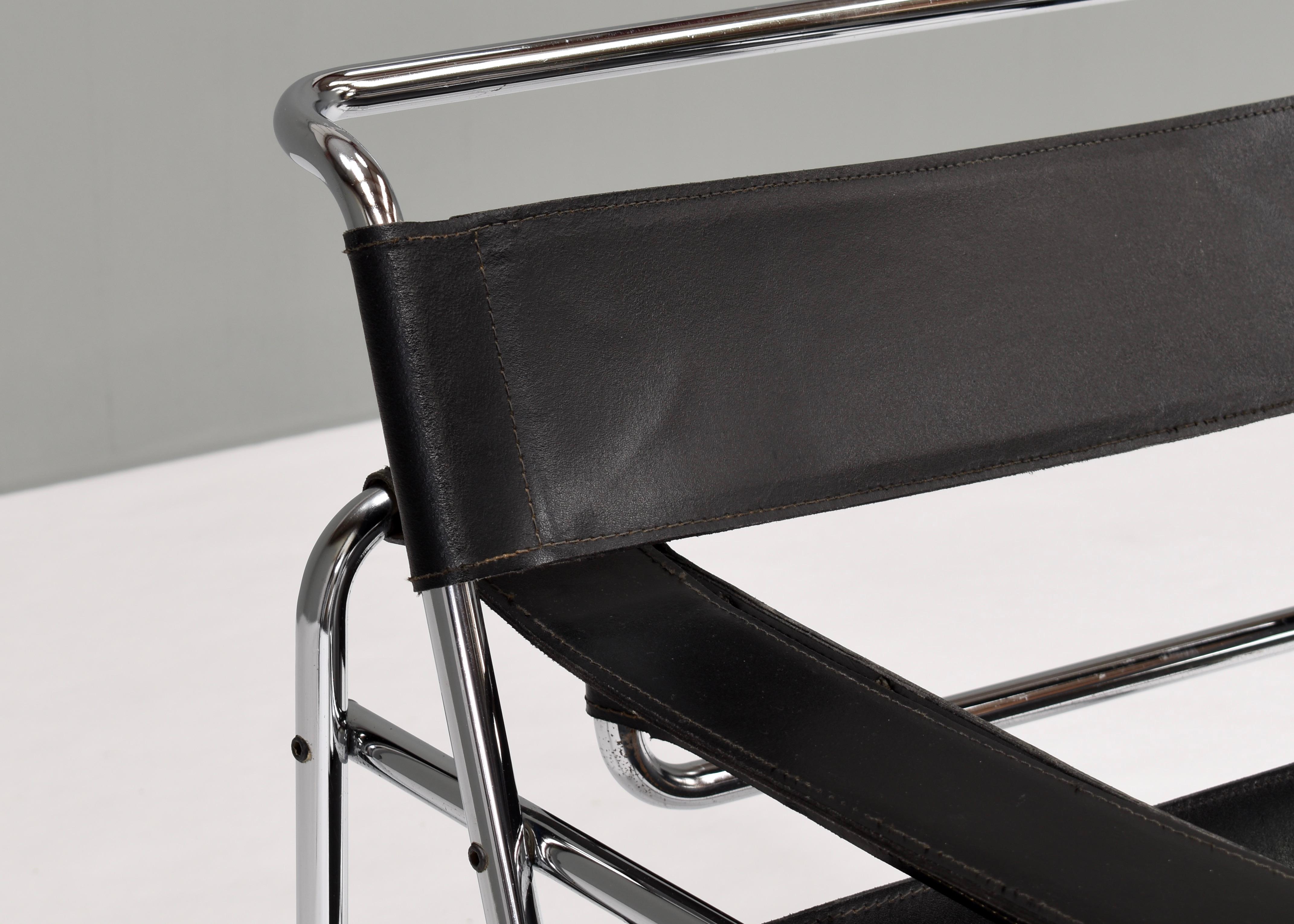 Wassily Chair by Marcel Breuer for Knoll in Black Leather circa 1970-80 1