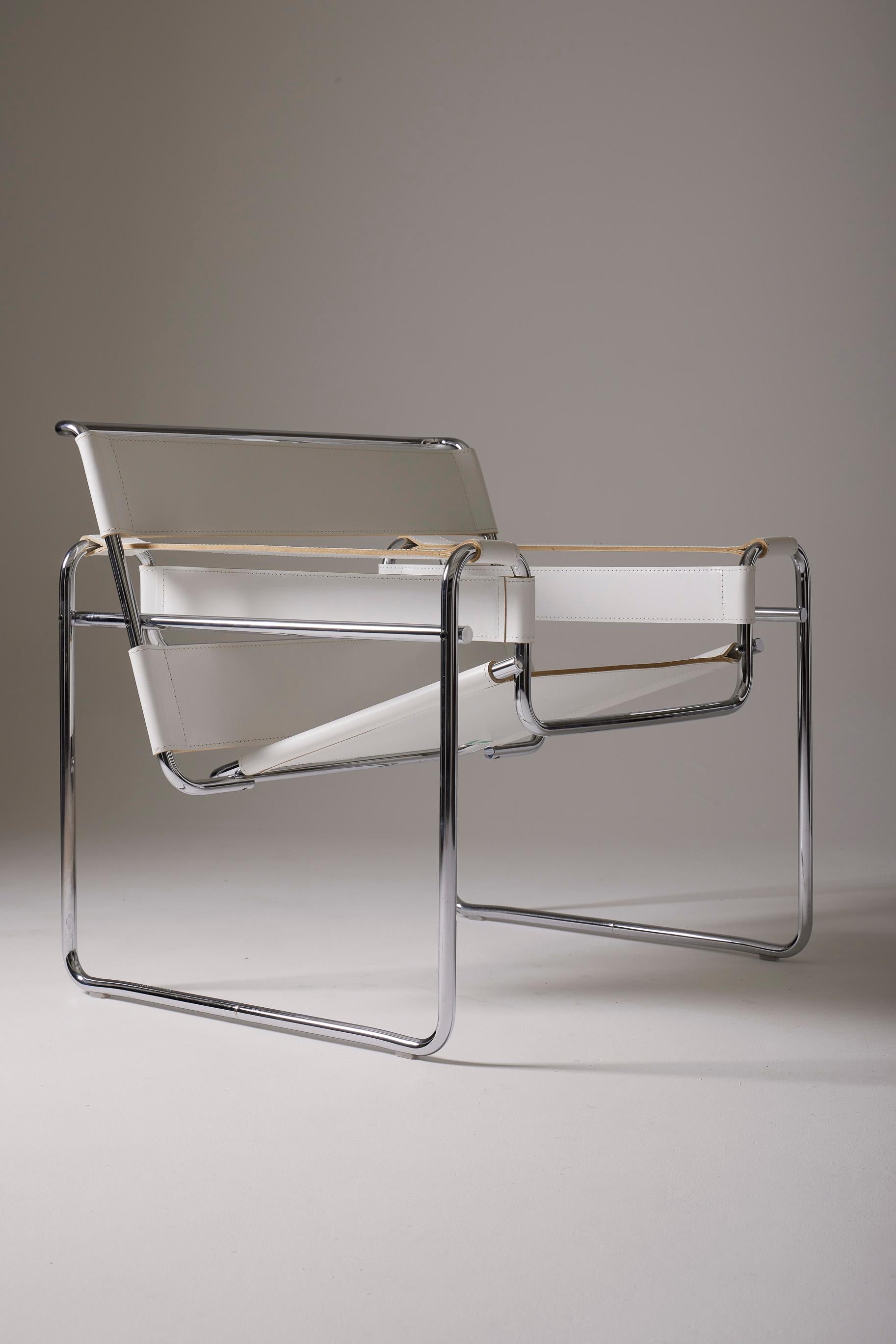 Signed Wassily Chair by Marcel Breuer for Knoll For Sale 7