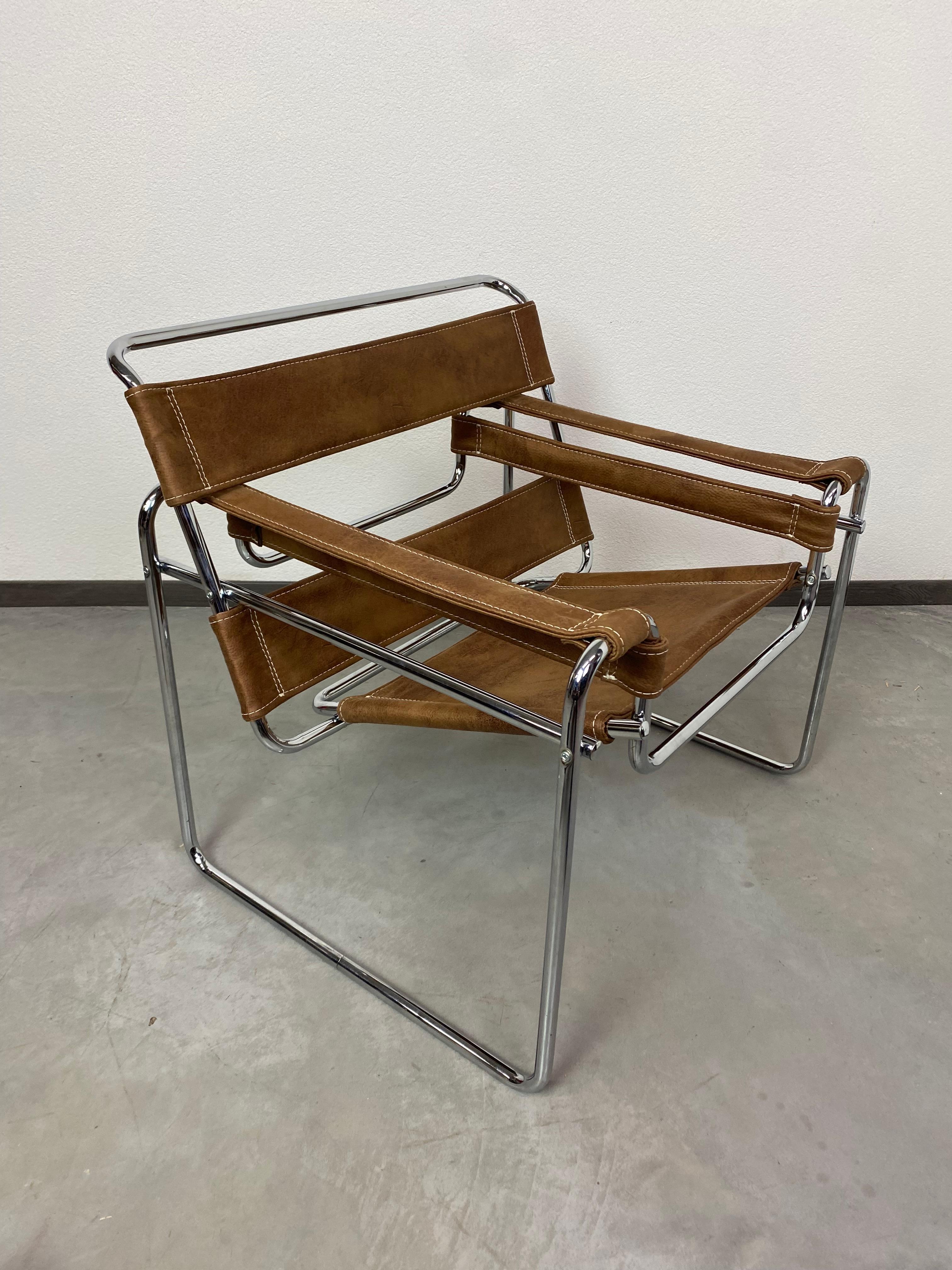 Wassily chair by Marcel Breuer later production from 1970s. New fabric seat.