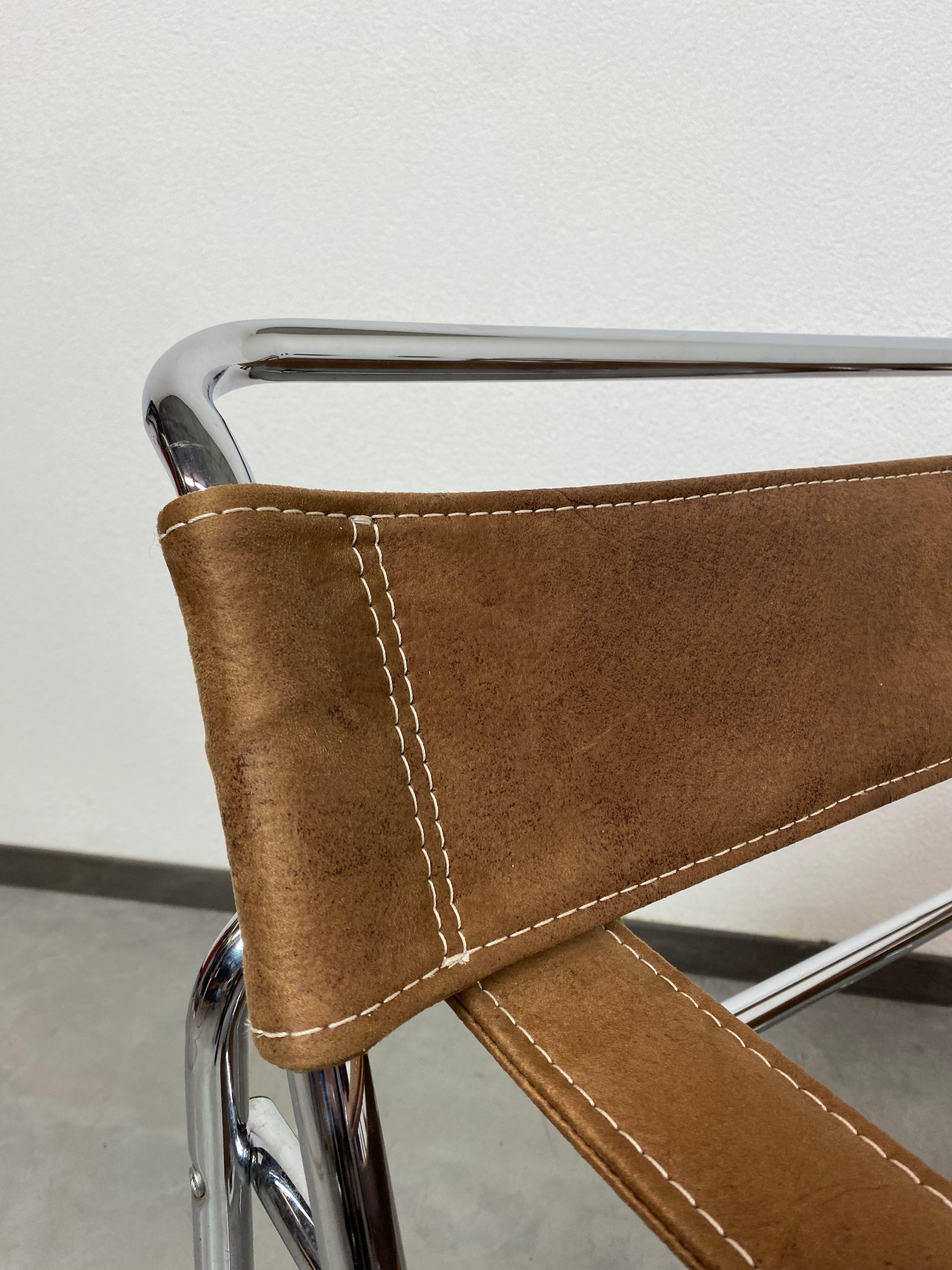 Wassily chair by Marcel Breuer In Excellent Condition For Sale In Banská Štiavnica, SK
