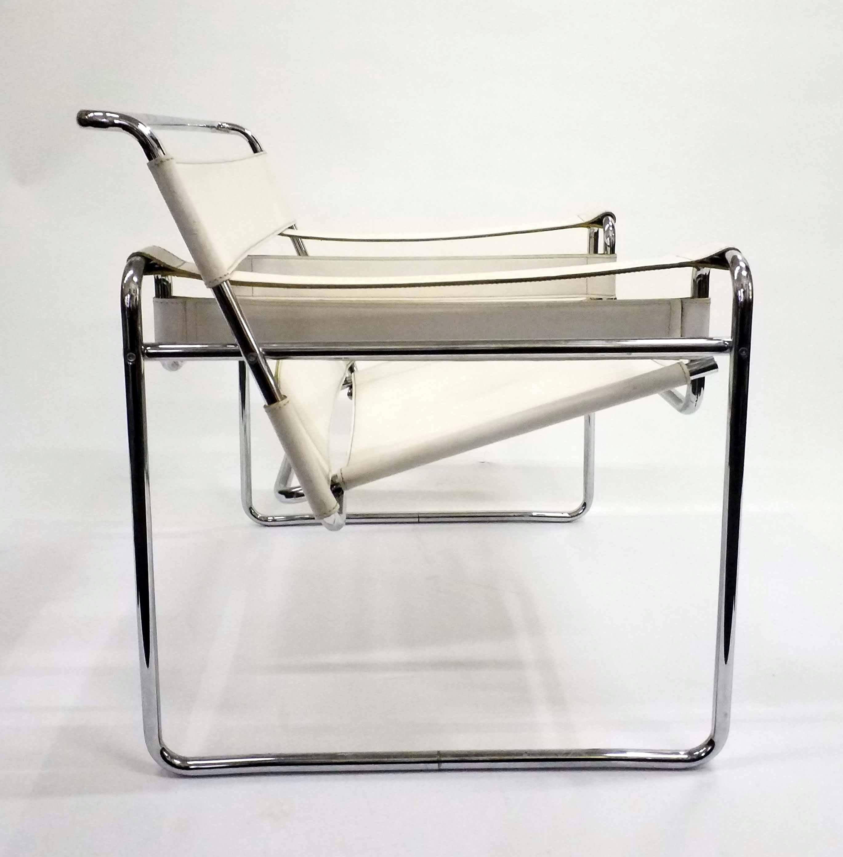 Wassily Chair:: Modell B3:: von Marcel Breuer:: Vintage:: 1970er im Zustand „Gut“ in Budapest, HU