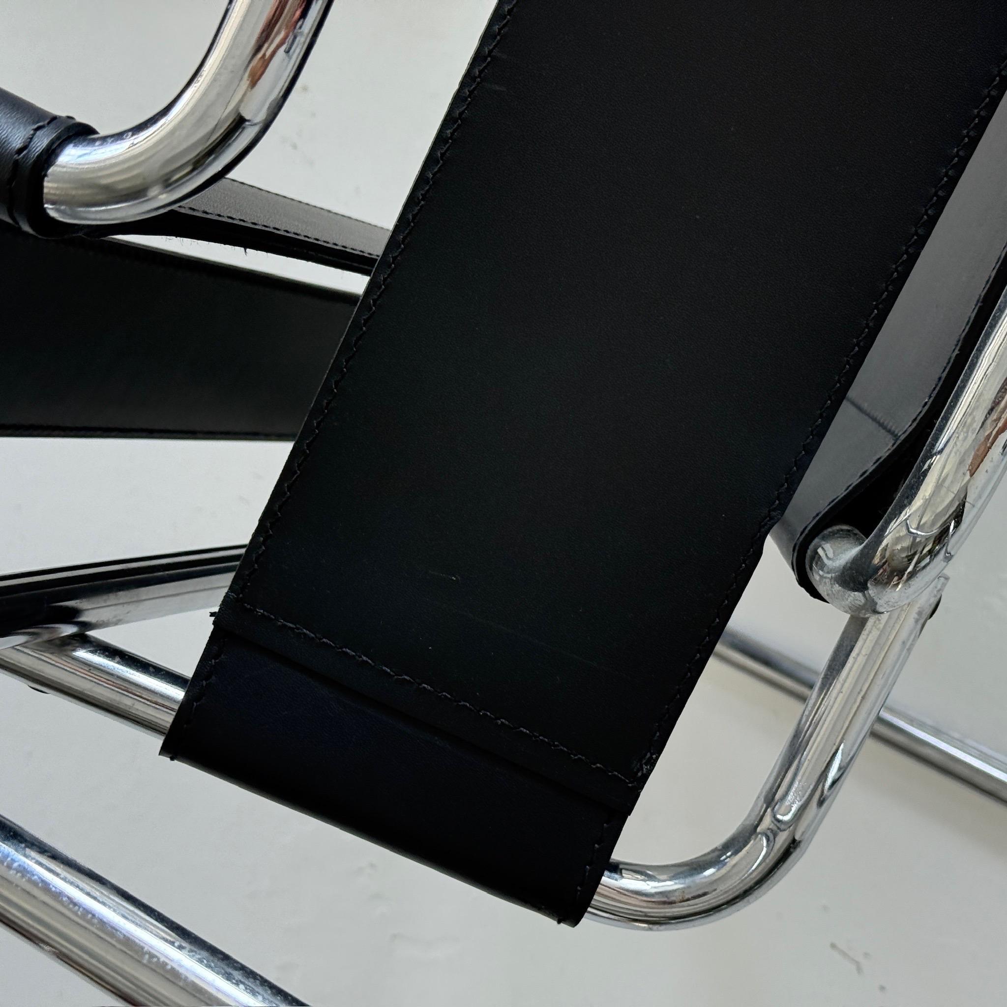Wassily-Stühle von Marcel Breuer für Gavina im Angebot 3