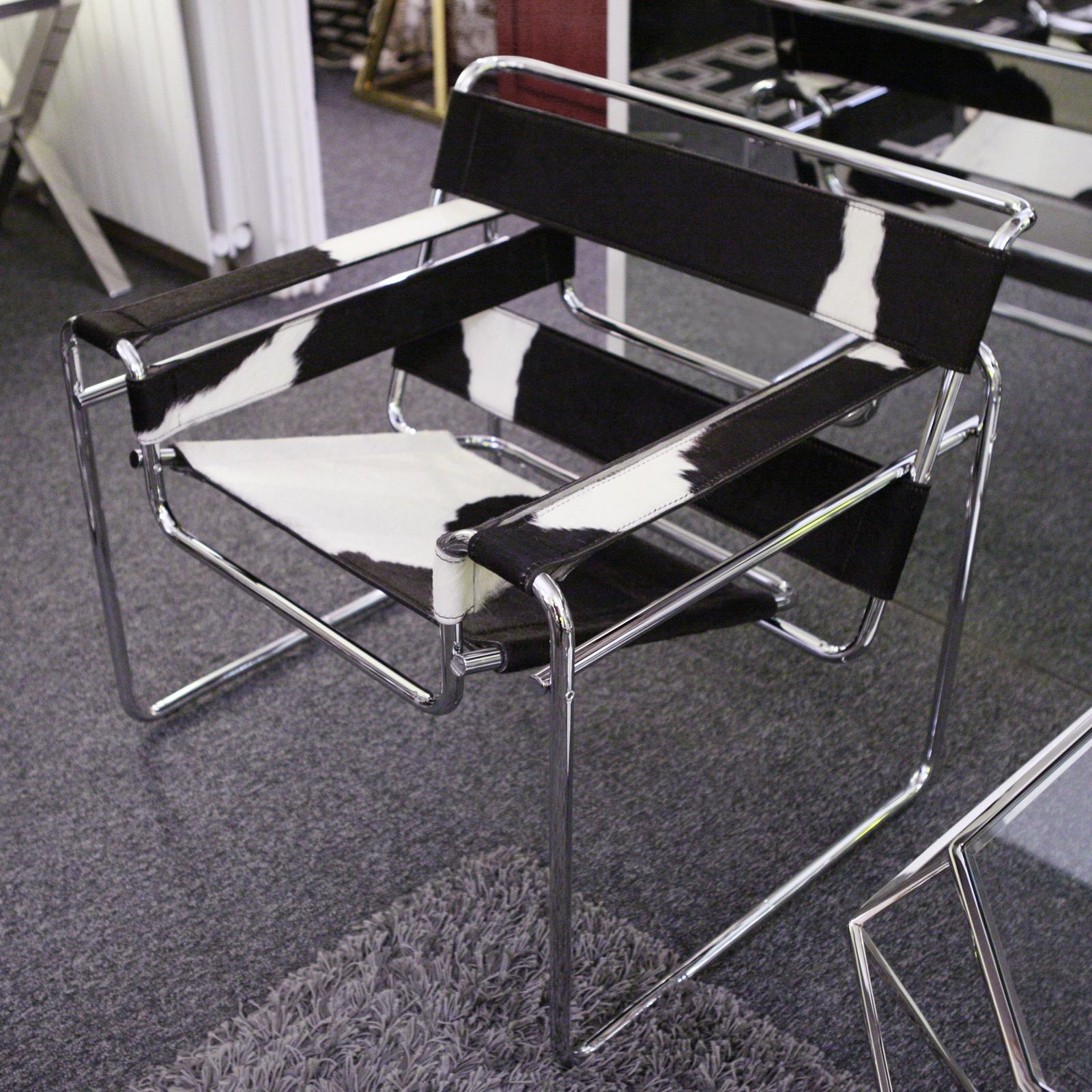 Wassily Rindsleder-Sessel 2 Sessel (Italienisch) im Angebot