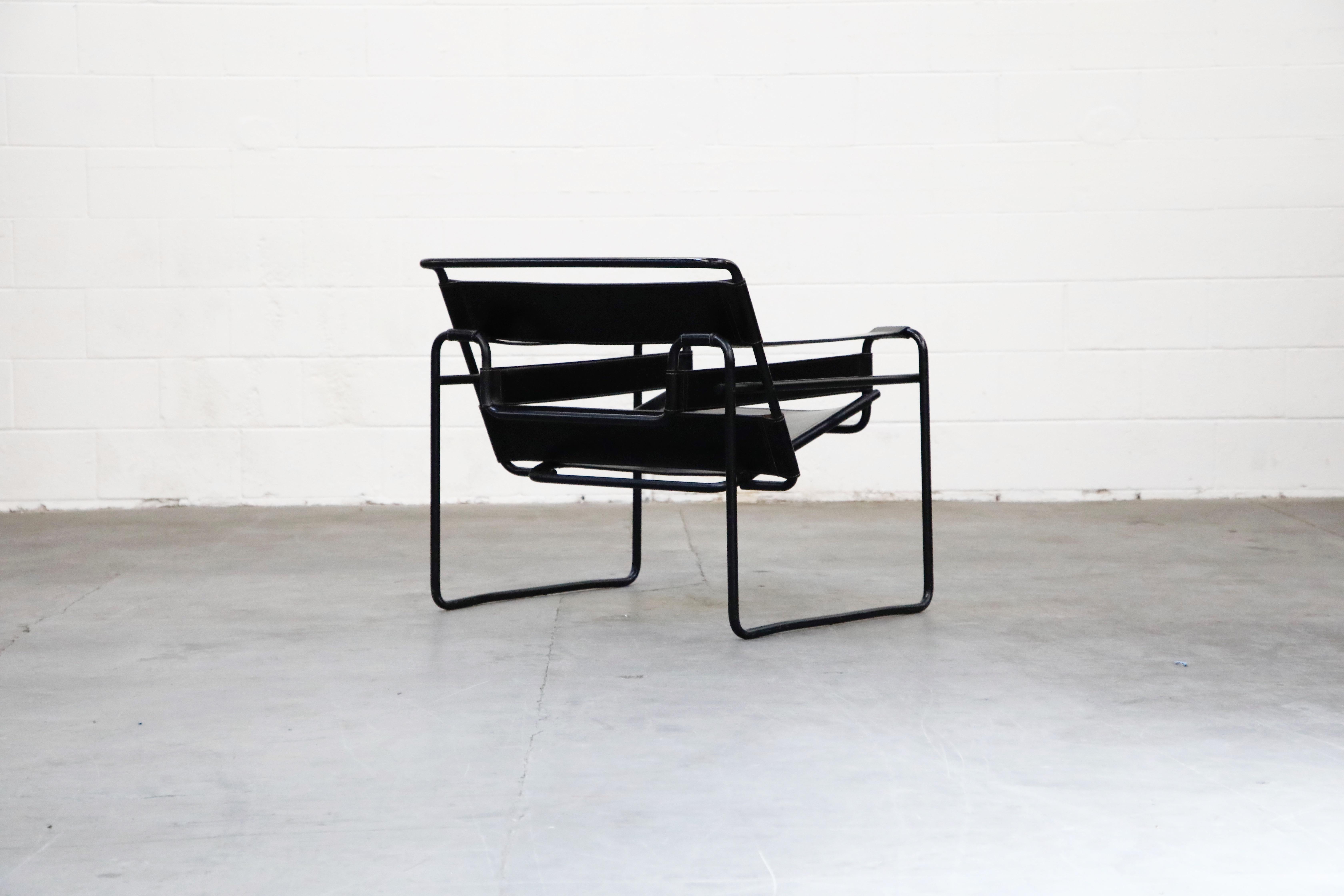 'Wassily' Marcel Breuer for Knoll, Rare Black on Black Leather Lounge Chair In Good Condition In Los Angeles, CA