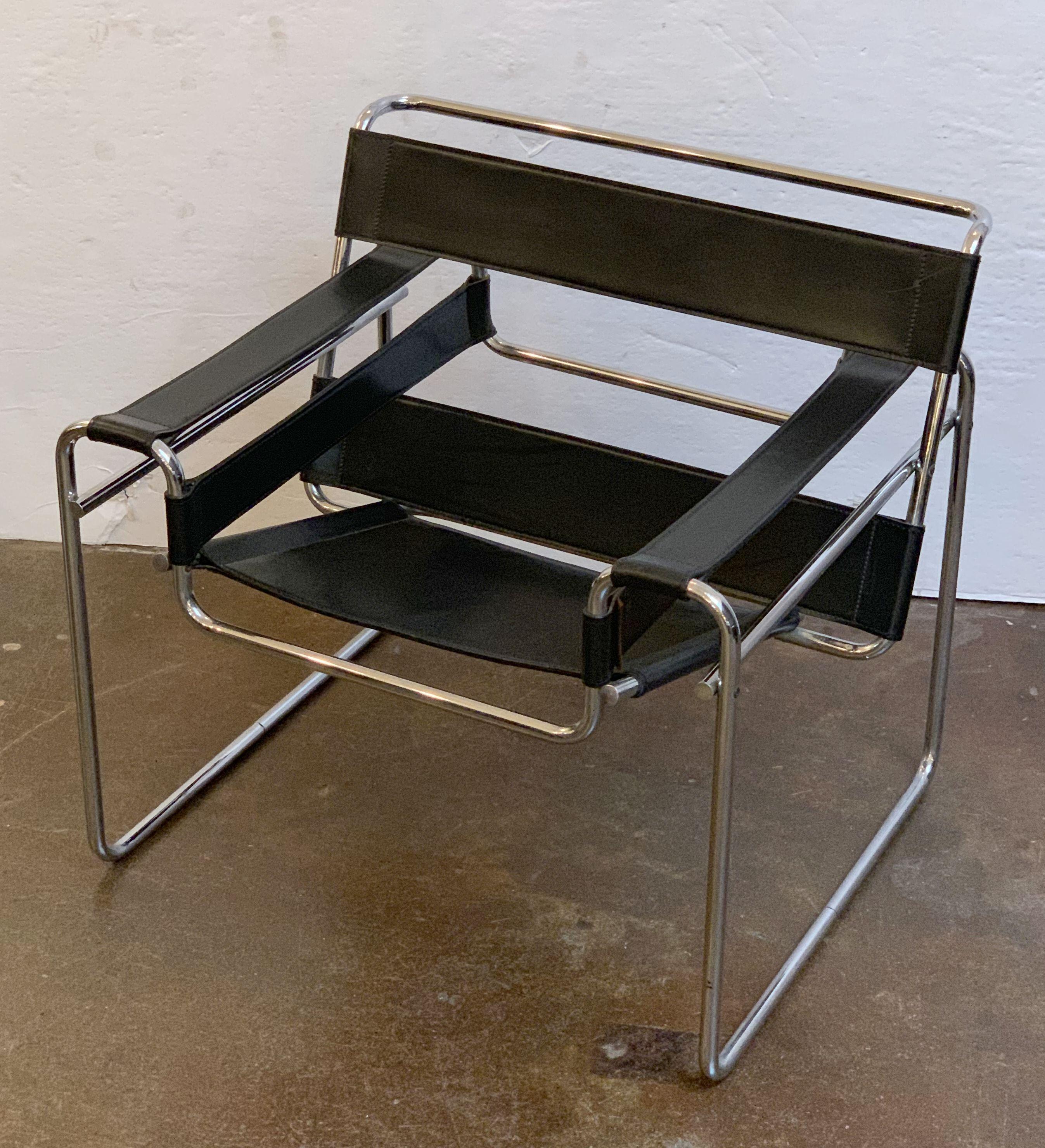 Moderne Chaise Wassily à la manière de Marcel Breuer en vente