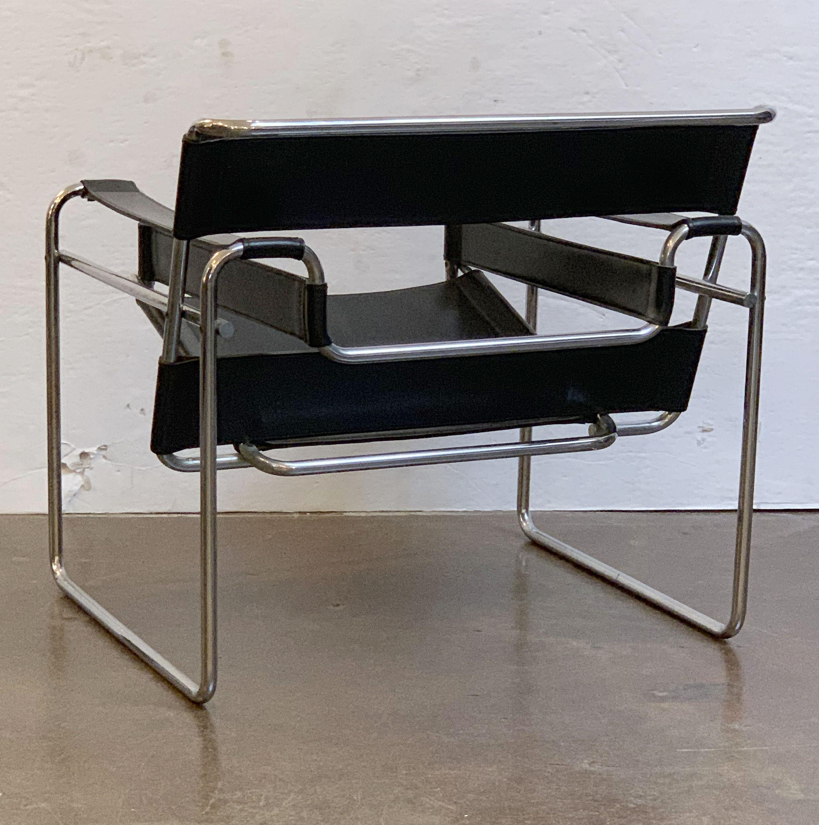 20th Century Wassily Style Leather Chair in the Manner of Marcel Breuer For Sale