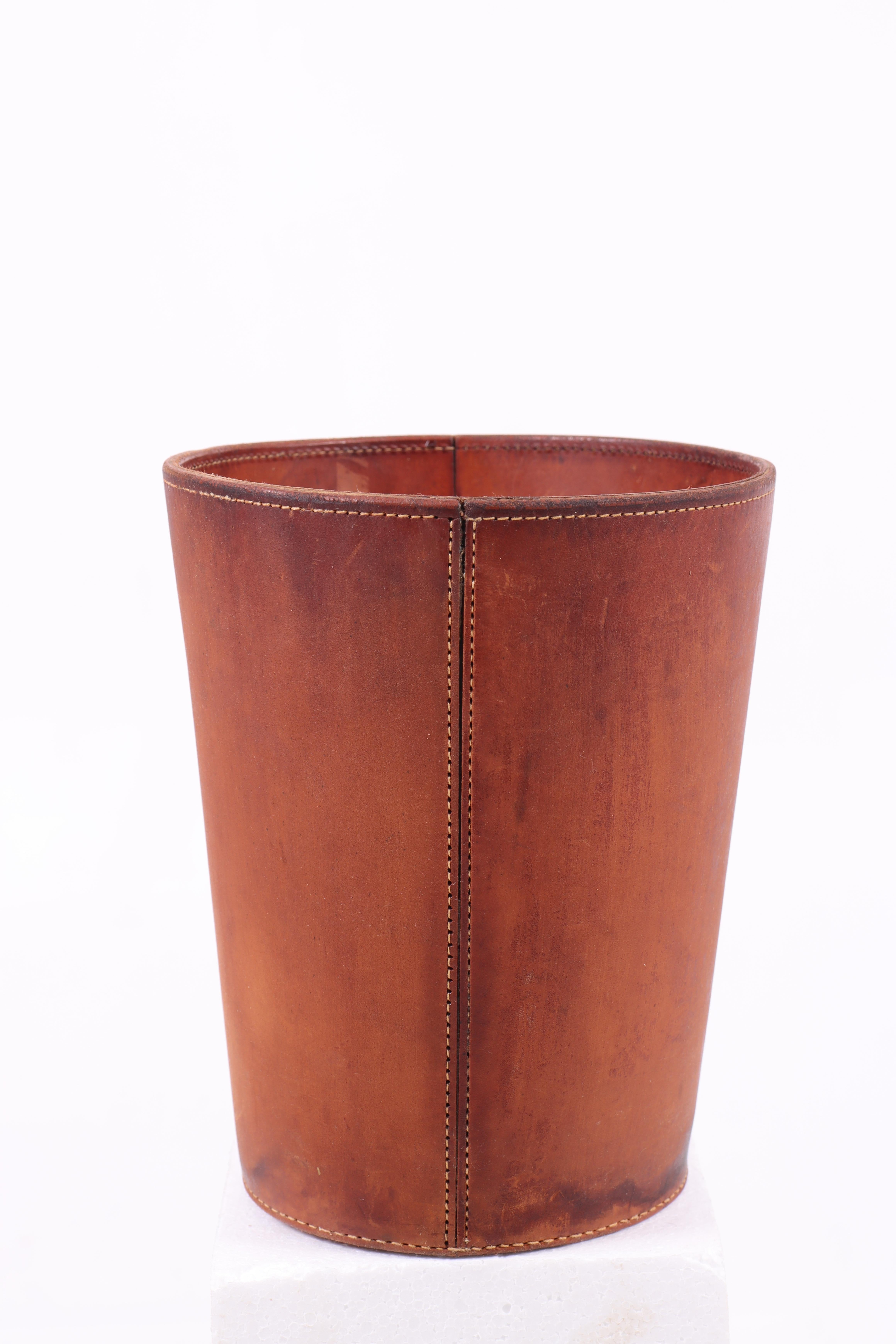 Brass Waste Bin in Patinated Leather, Illums Bolighus, 1950s, Danish Midcentury For Sale