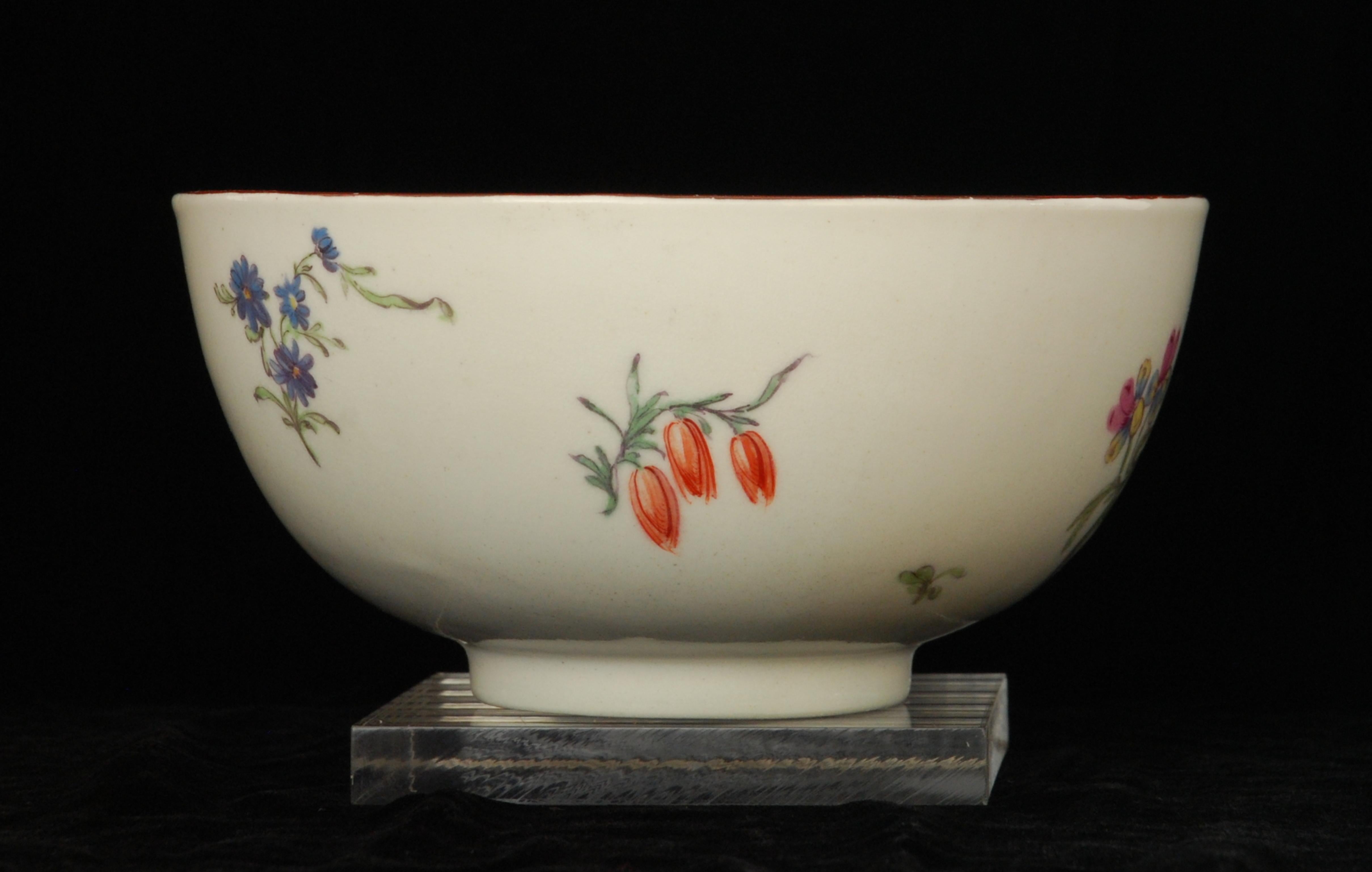 Molded Waste Bowl, Chelsea, circa 1755 For Sale