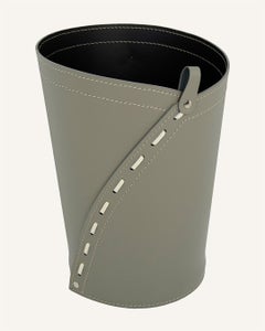 Wastepaper basket in leather SERVUS