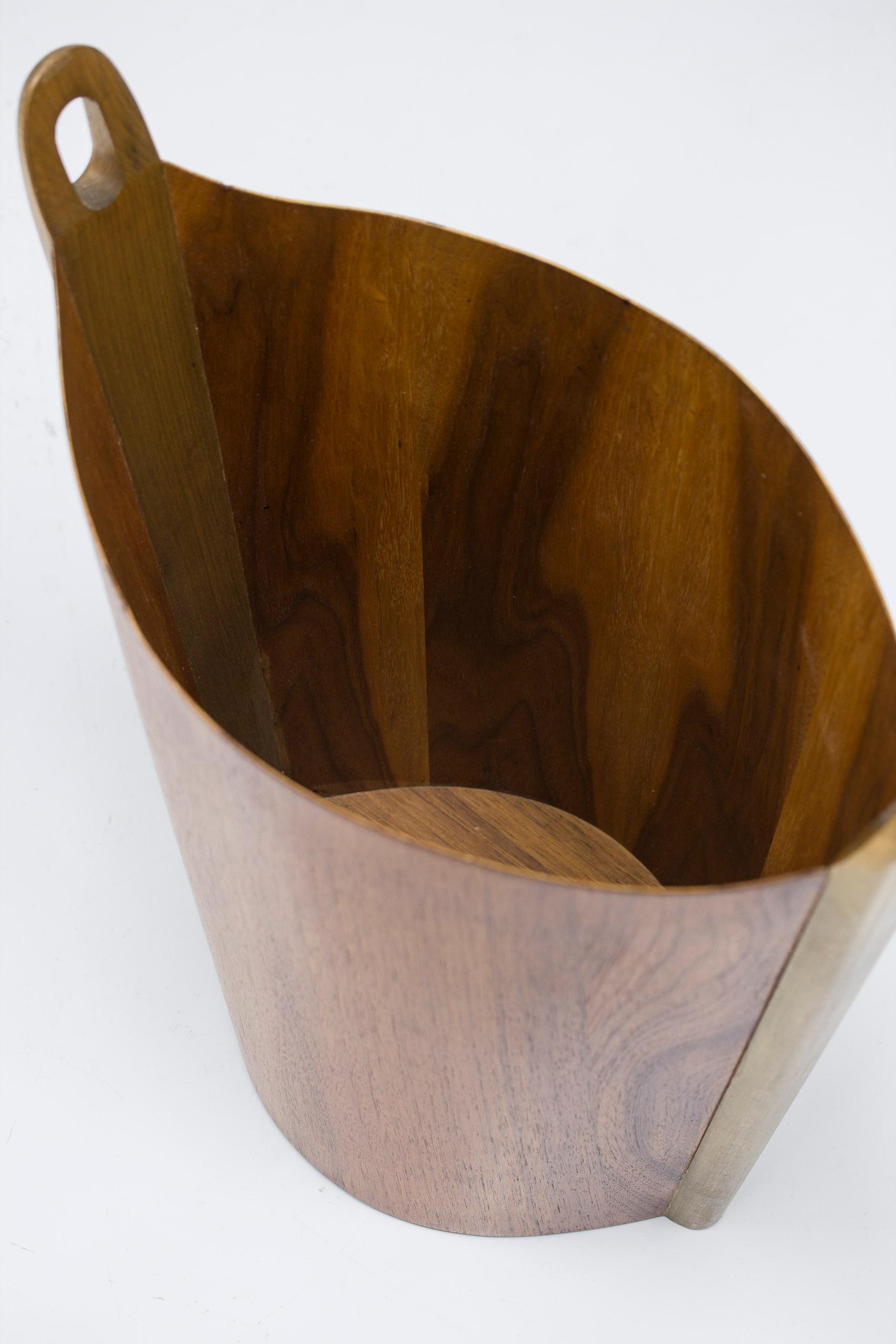 Beech Wastepaper bin in teak by Einar Barnes, PS Heggen, Norway, 1960s For Sale