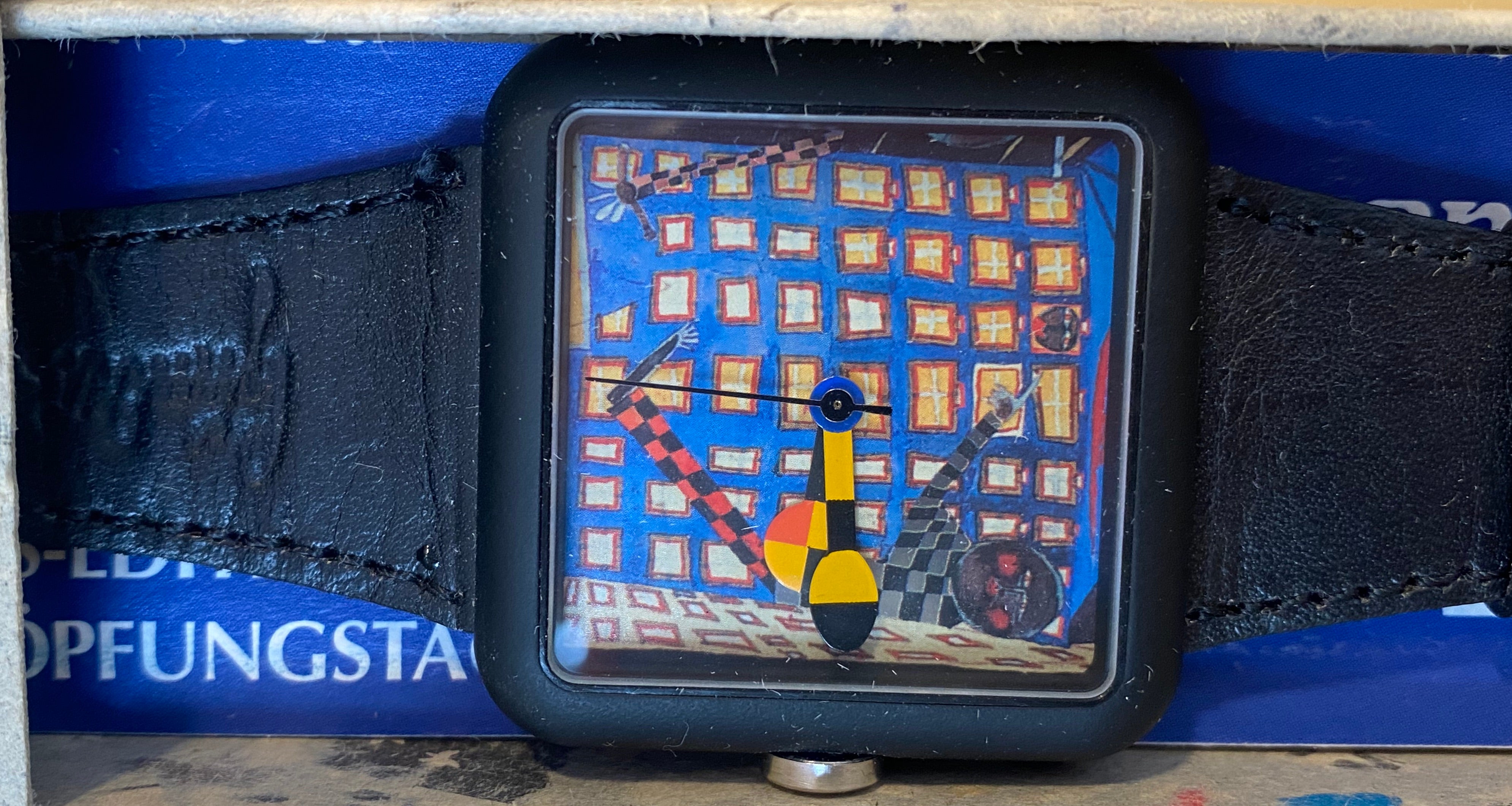 Watch designed by the Austrian artist Hundertwasser.
Rare watch, new from stock.
Sold with box and certificate.
Circa : 1995
Diameter : 4 cm
Length of the strap : 24 cm.