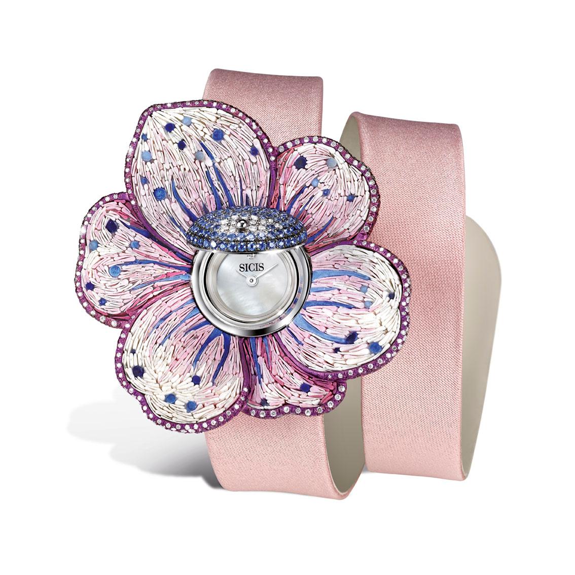 Contemporaneo Orologio Oro Bianco Diamanti Zaffiri Cinturino in Raso Decorato a mano Micromosaico in vendita