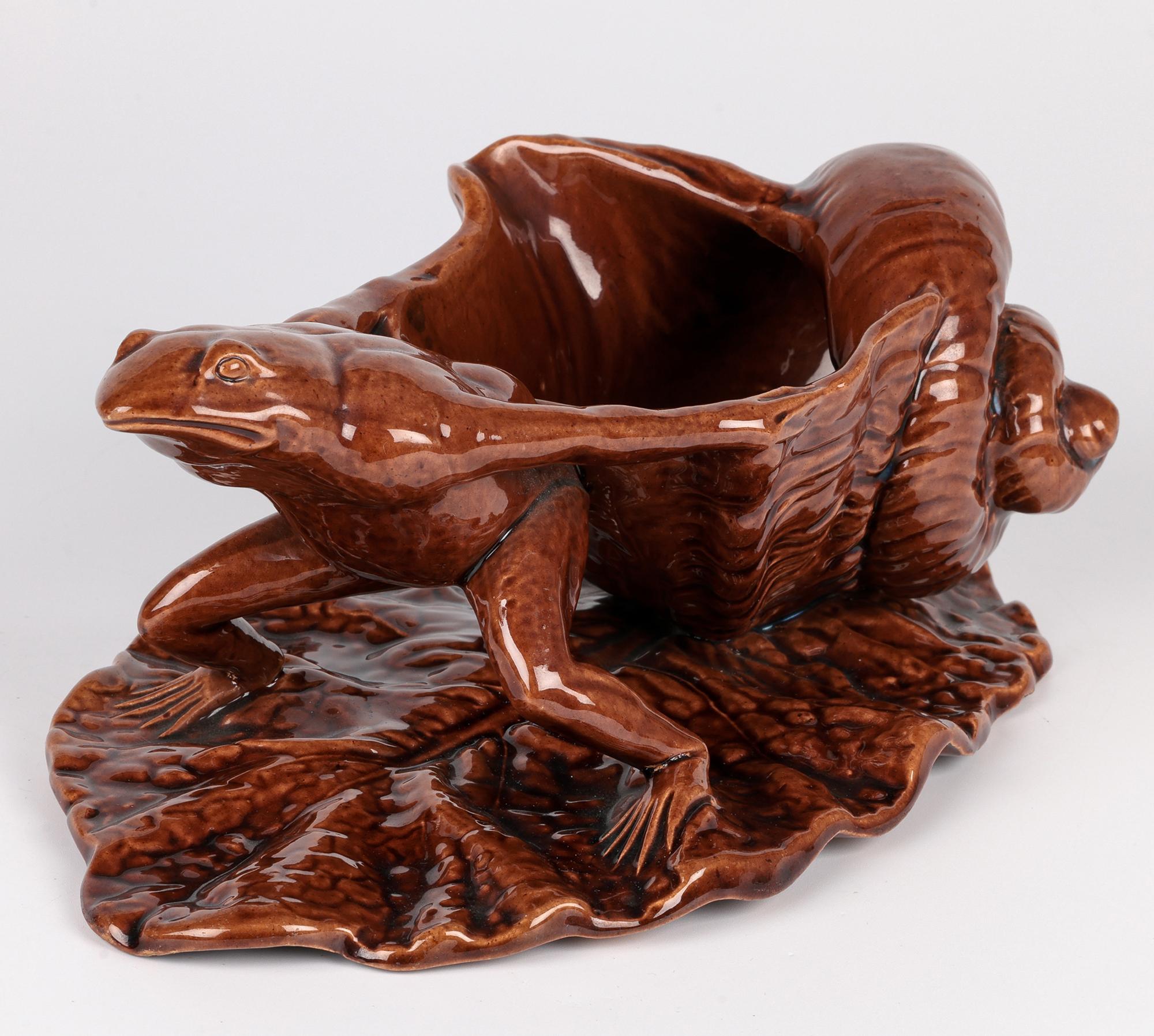 Watcombe Torquay Art pottery Brown Glazed Novelty Frog & Shell Sauce Boat For Sale 10