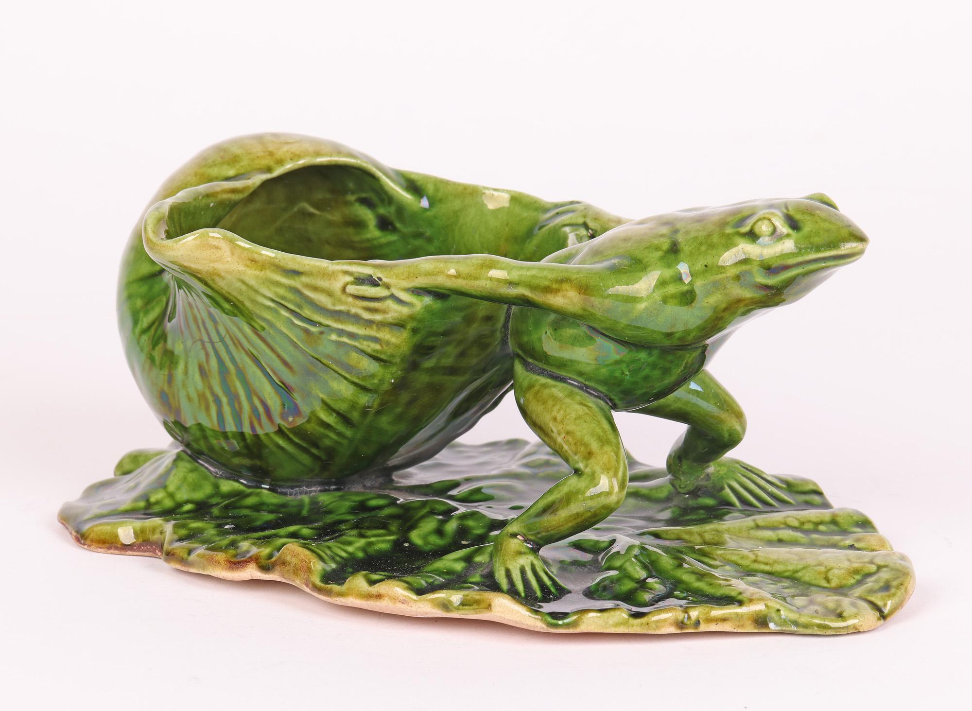 Watcombe Torquay Art pottery Green Glazed Novelty Frog & Shell Sauce Boat   4