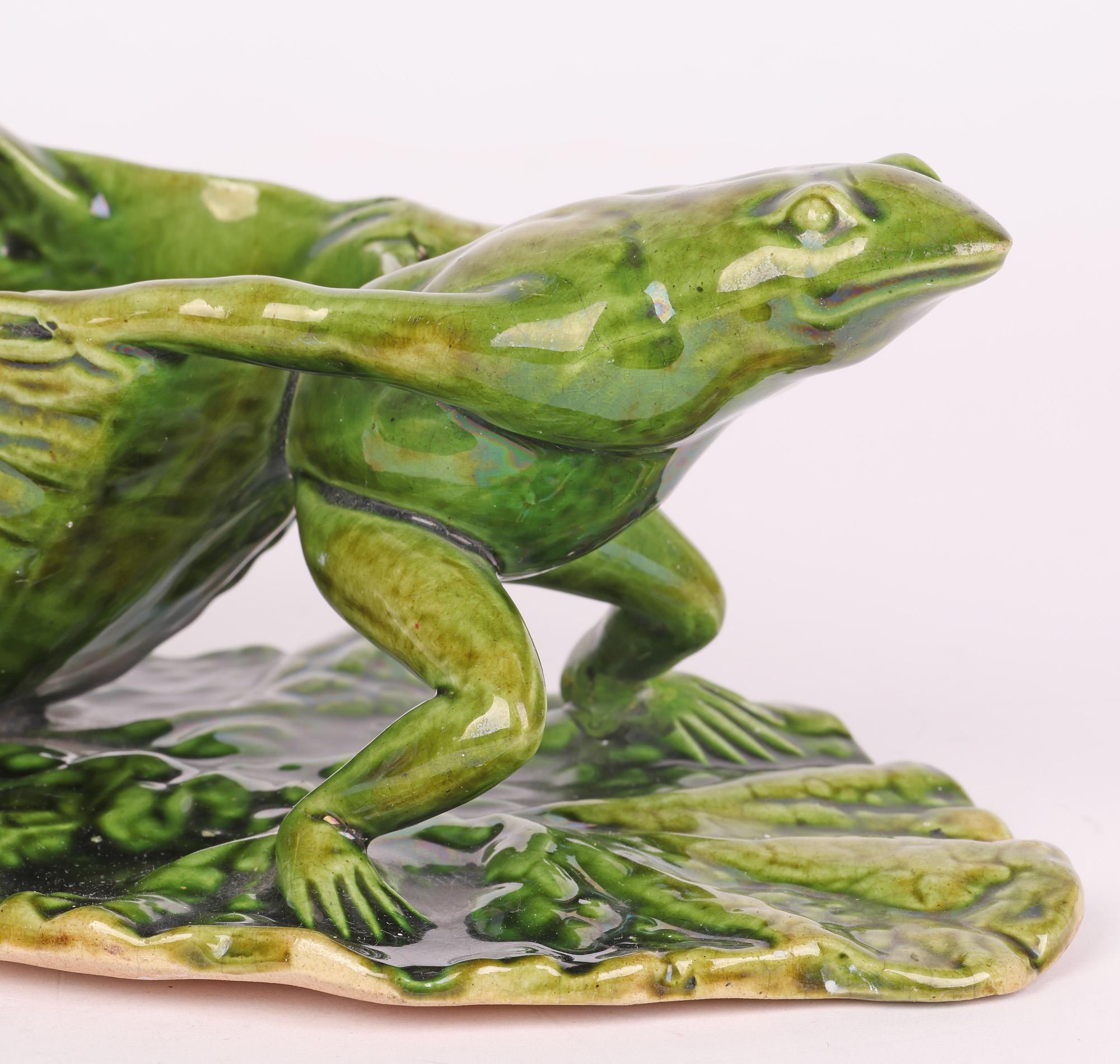 Watcombe Torquay Art pottery Green Glazed Novelty Frog & Shell Sauce Boat   5