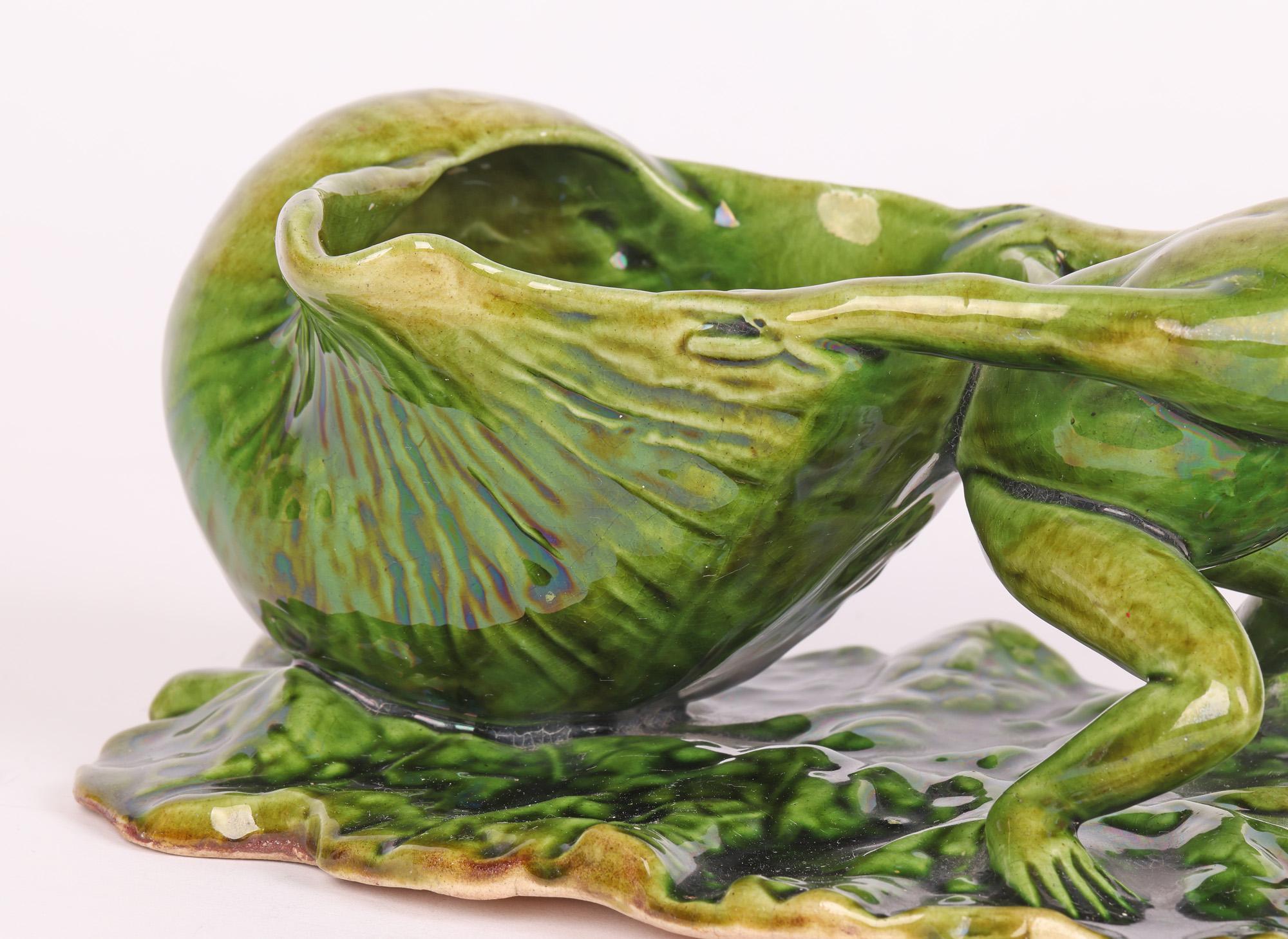 Watcombe Torquay Art pottery Green Glazed Novelty Frog & Shell Sauce Boat   6