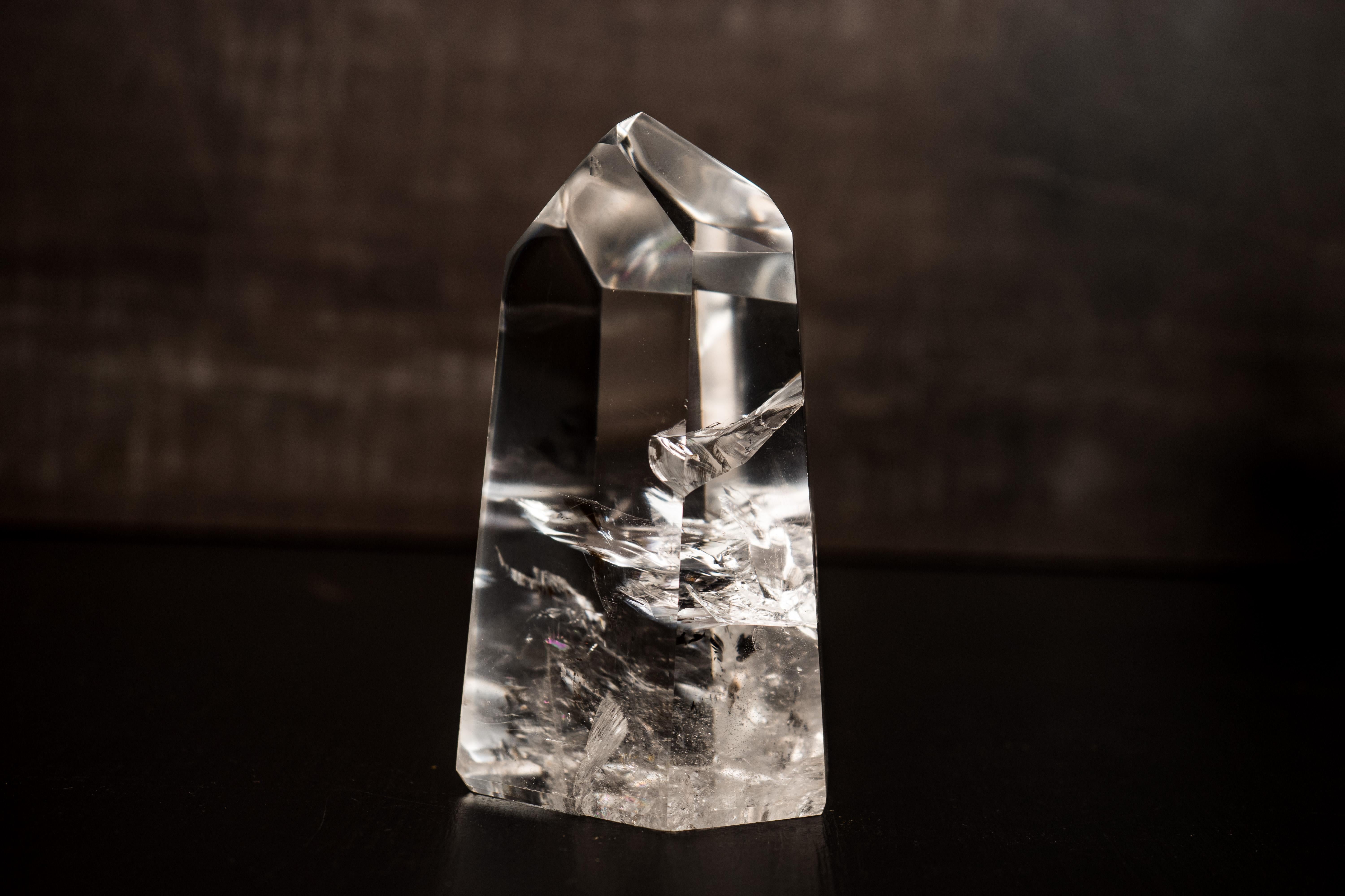 Brasiliano Punta obelisco in quarzo lemuriano chiaro come l'acqua, da Diamantina in vendita