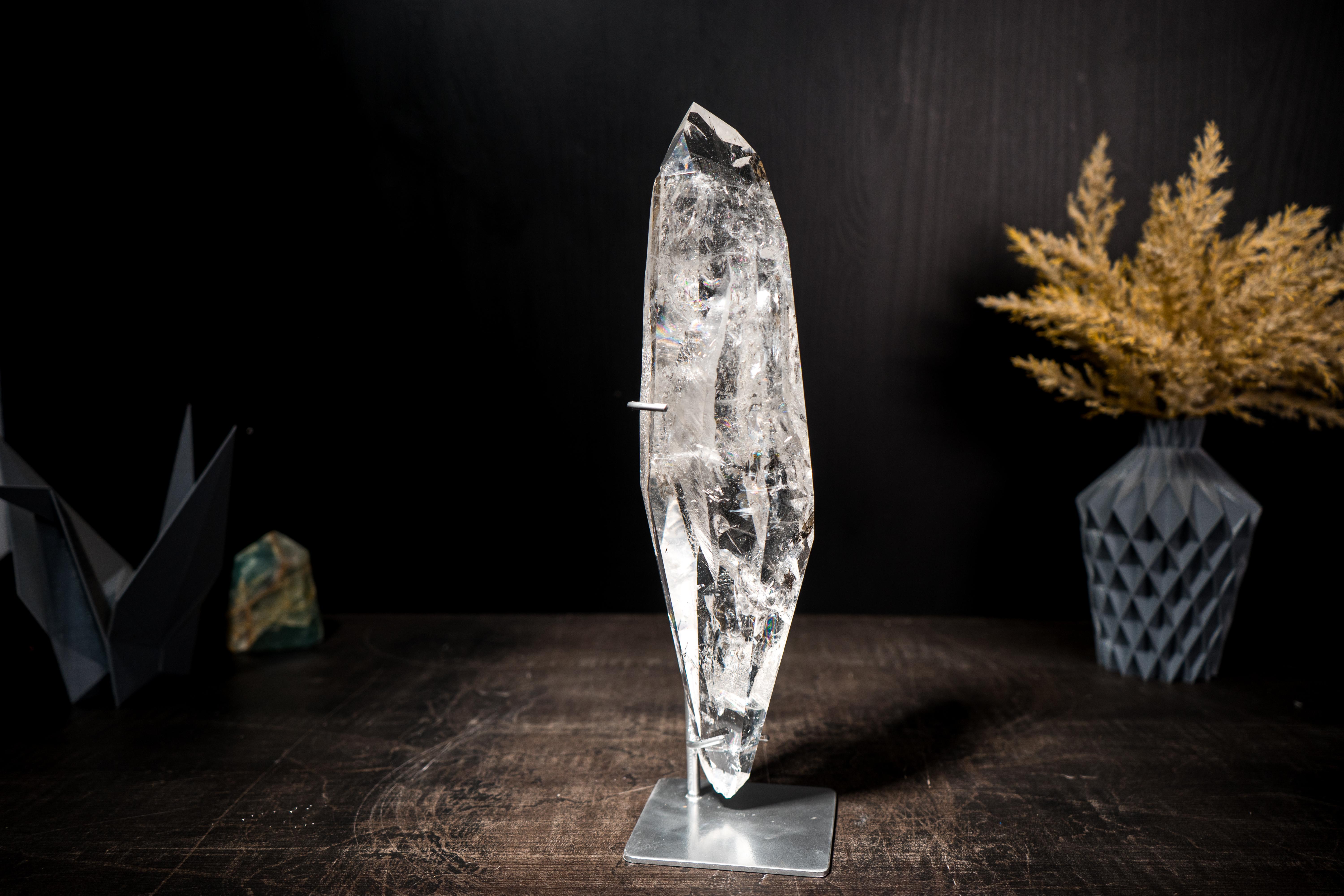 Water Clear Real Lemurian Quartz Point In New Condition For Sale In Ametista Do Sul, BR