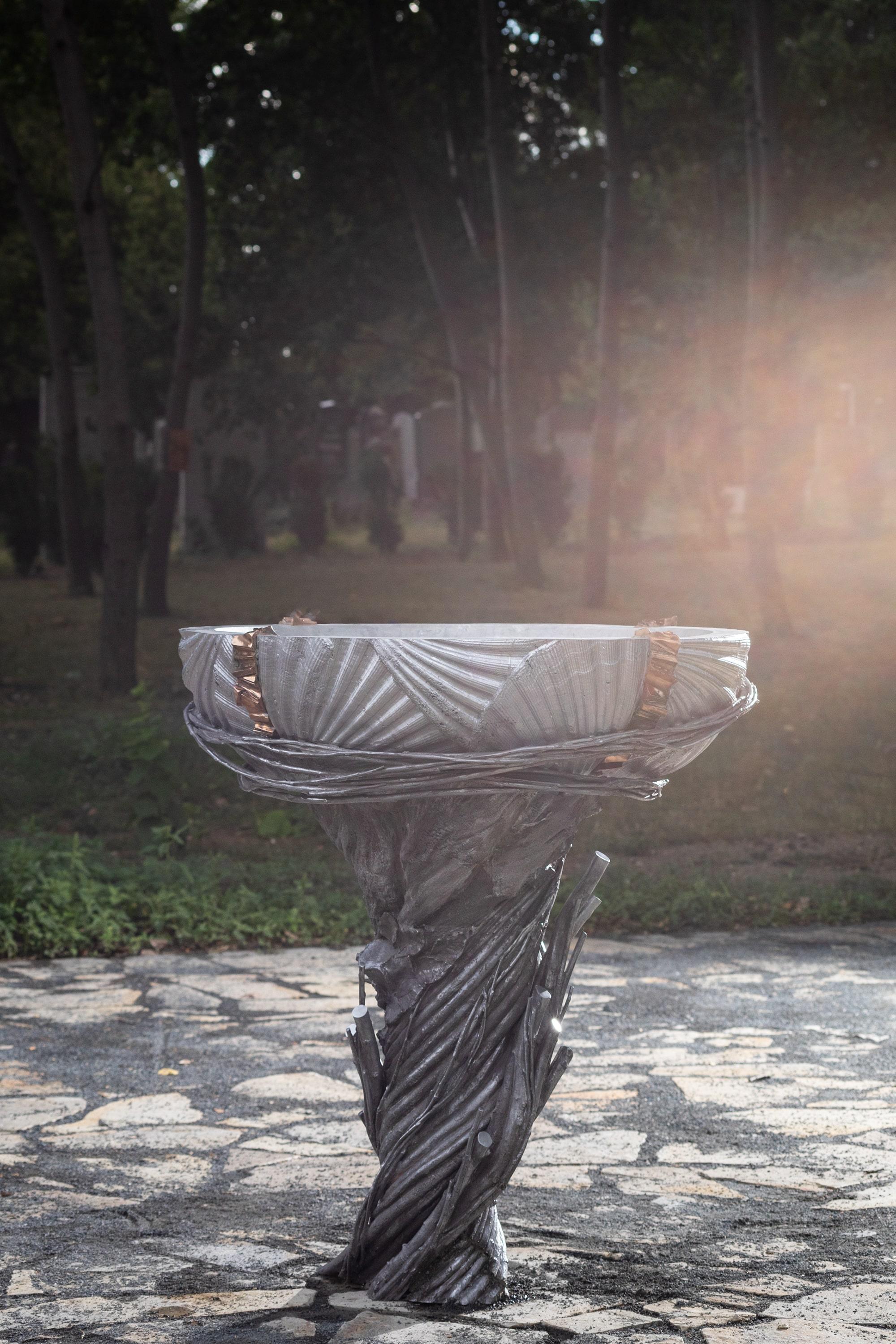 Ferronnerie Water Element by Ondřej Oliva - bassin de jardin, aluminium et bronze en vente
