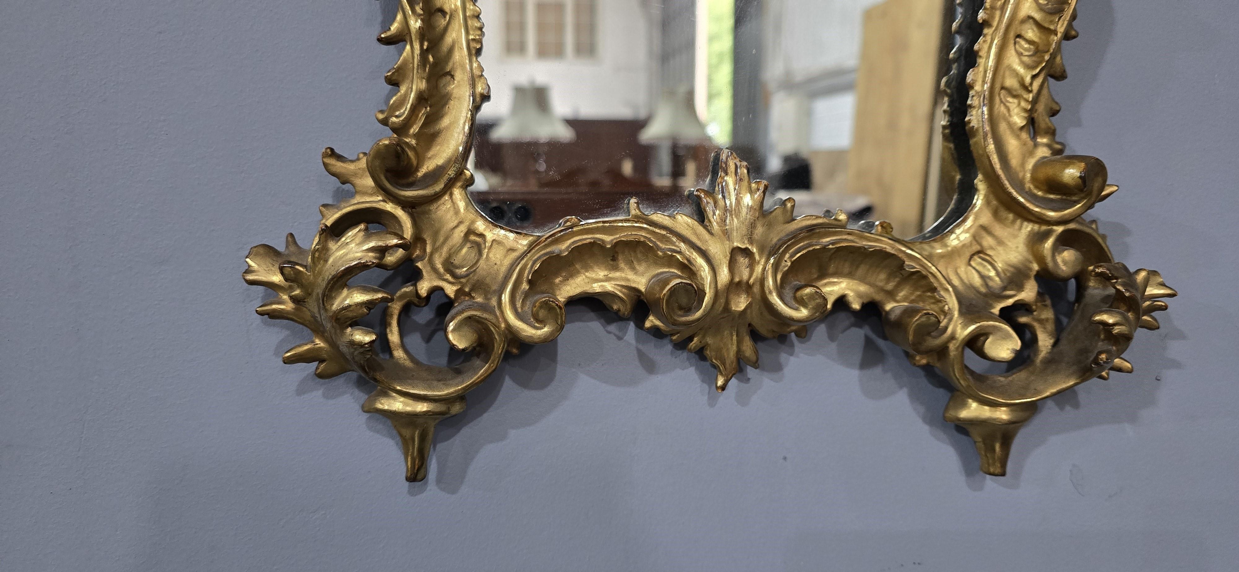 Water Gilded Venetian Mirror In Excellent Condition For Sale In Swadlincote, GB