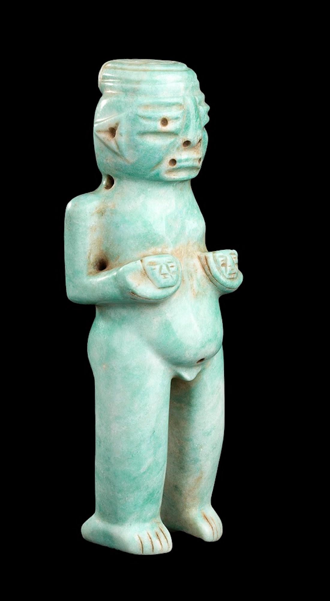 Water jade figure is an original Olmecs-style manufacture.

Green jade.

Good conditions.

Provenance: Giovanni Testori collection. 

Beautiful and brilliant small green jade sculpture realized in a typical Olmecs style. The 