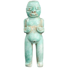 Wassergrüne Jade-Figur im Olmec-Stil, Mexiko
