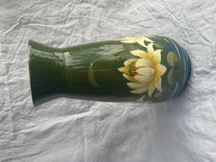 Watercombe Waterlily Vase- Torquay, England