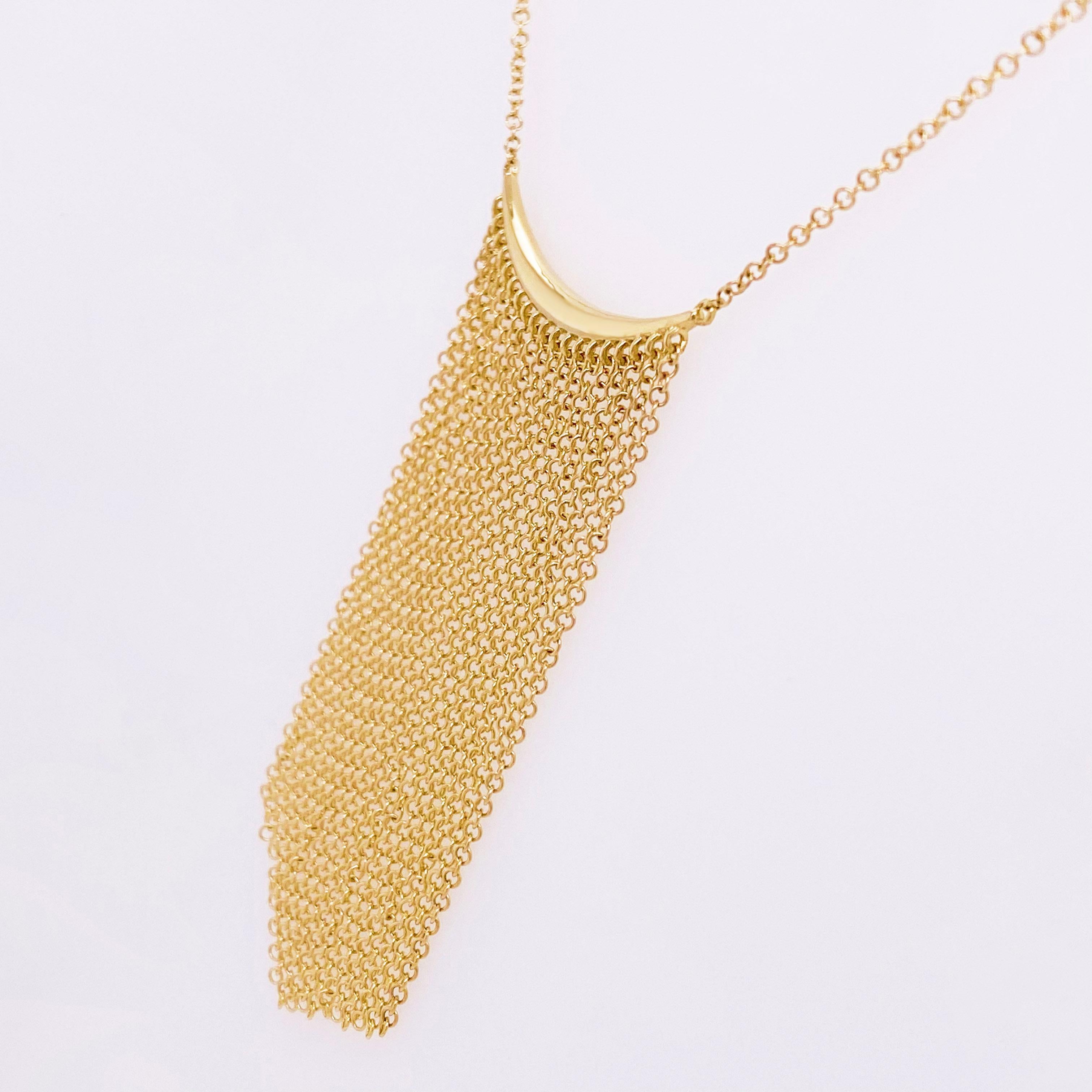 Contemporary Waterfall Chain Necklace, 14 Karat Yellow Gold Curved Bar, NeckMess For Sale