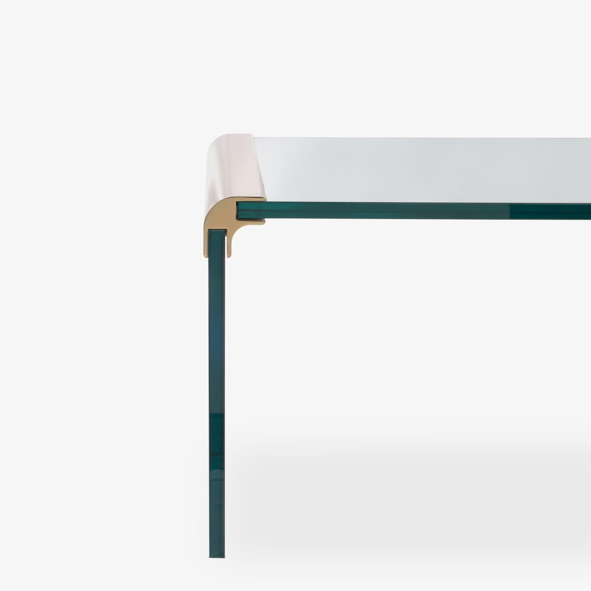 Laiton Table basse cocktail Waterfall en laiton et verre par Leon Rosen pour Pace en vente
