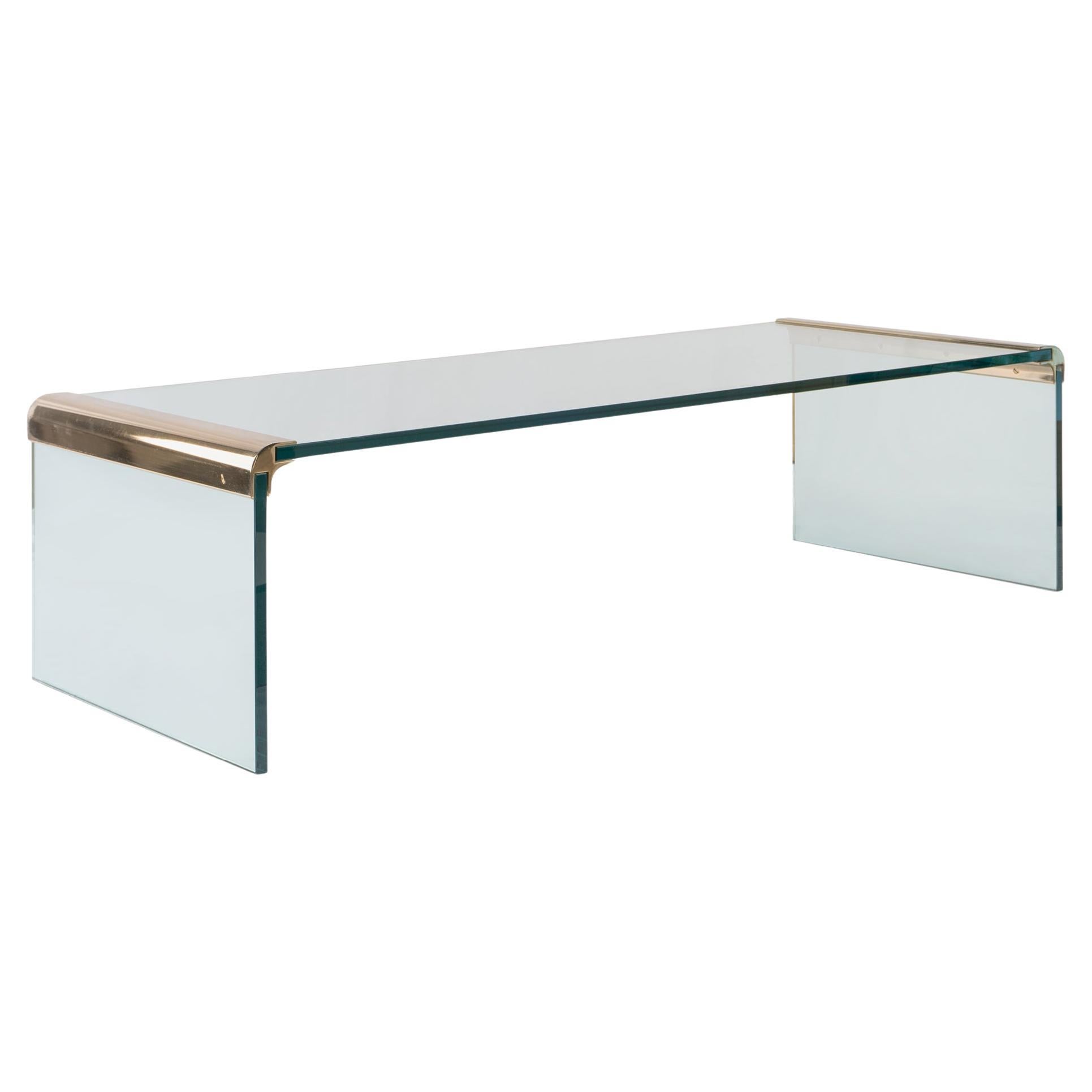 Table basse cocktail Waterfall en laiton et verre par Leon Rosen pour Pace en vente