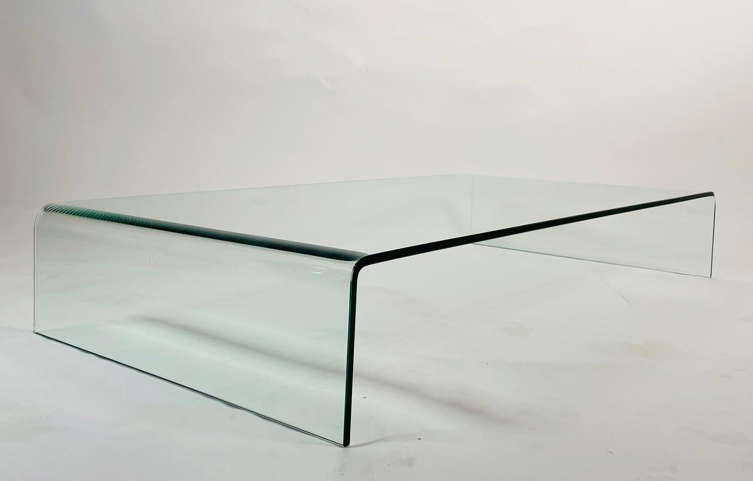 Waterfall Coffee Table in Solid Glass For Sale 2