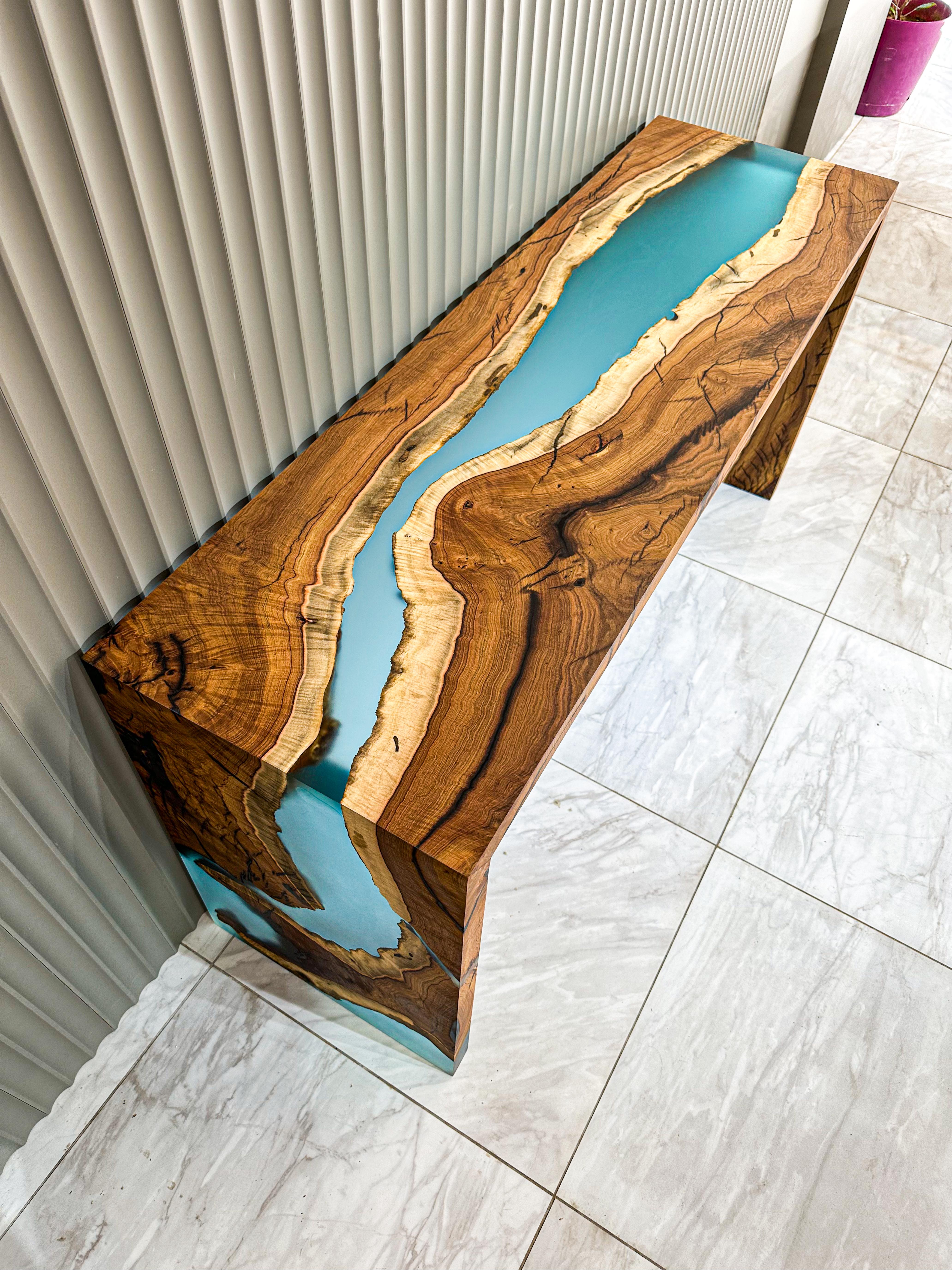 Résine époxy Table console cascade - Table d'entrée Modernity - Table console en Wood sur mesure en vente