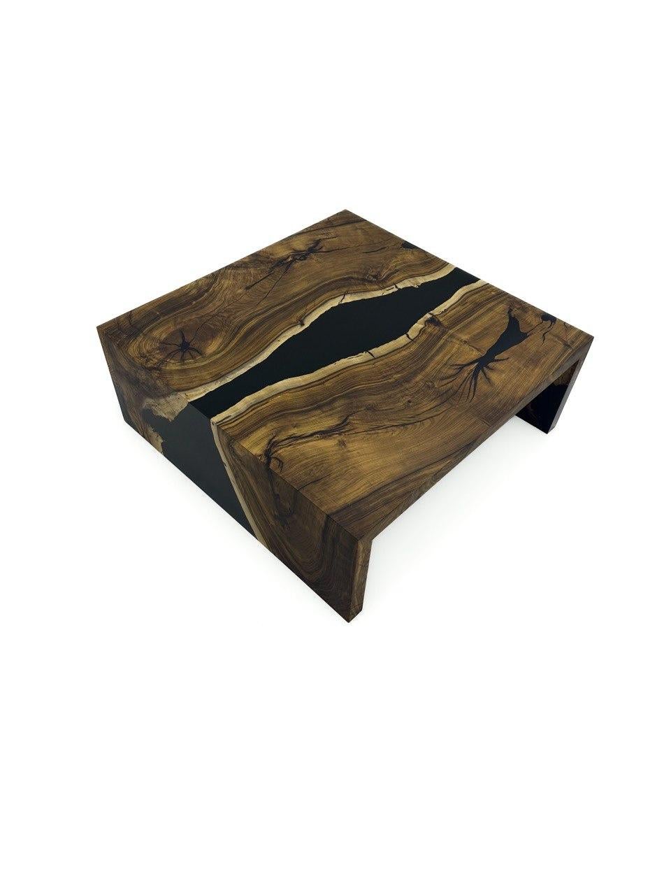 Arts and Crafts Waterfall Design Wood Epoxy Resin Table - 200 Years Hackberry Wood Coffee Table For Sale