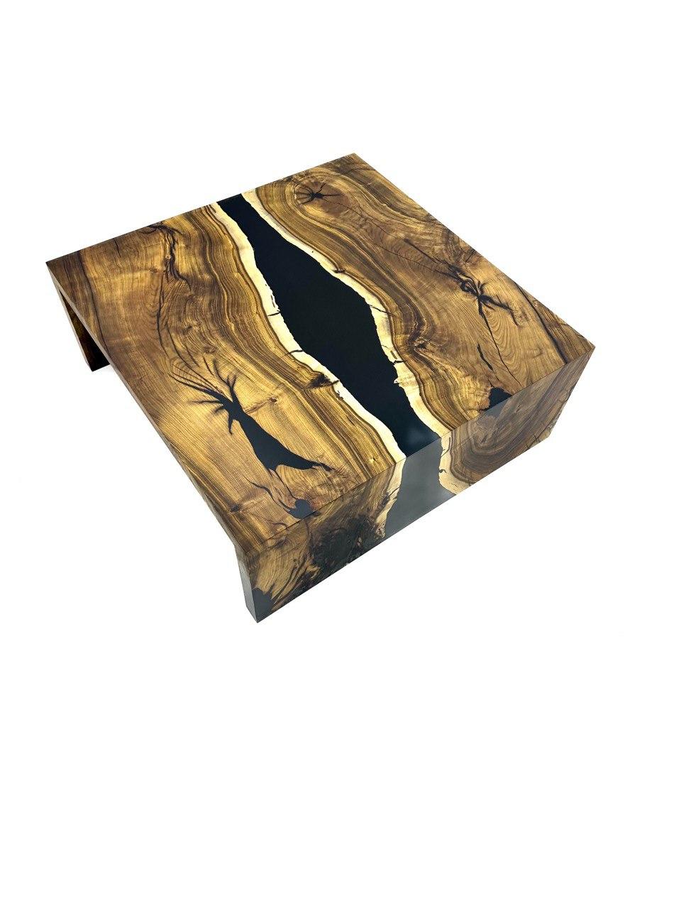 Turkish Waterfall Design Wood Epoxy Resin Table - 200 Years Hackberry Wood Coffee Table For Sale