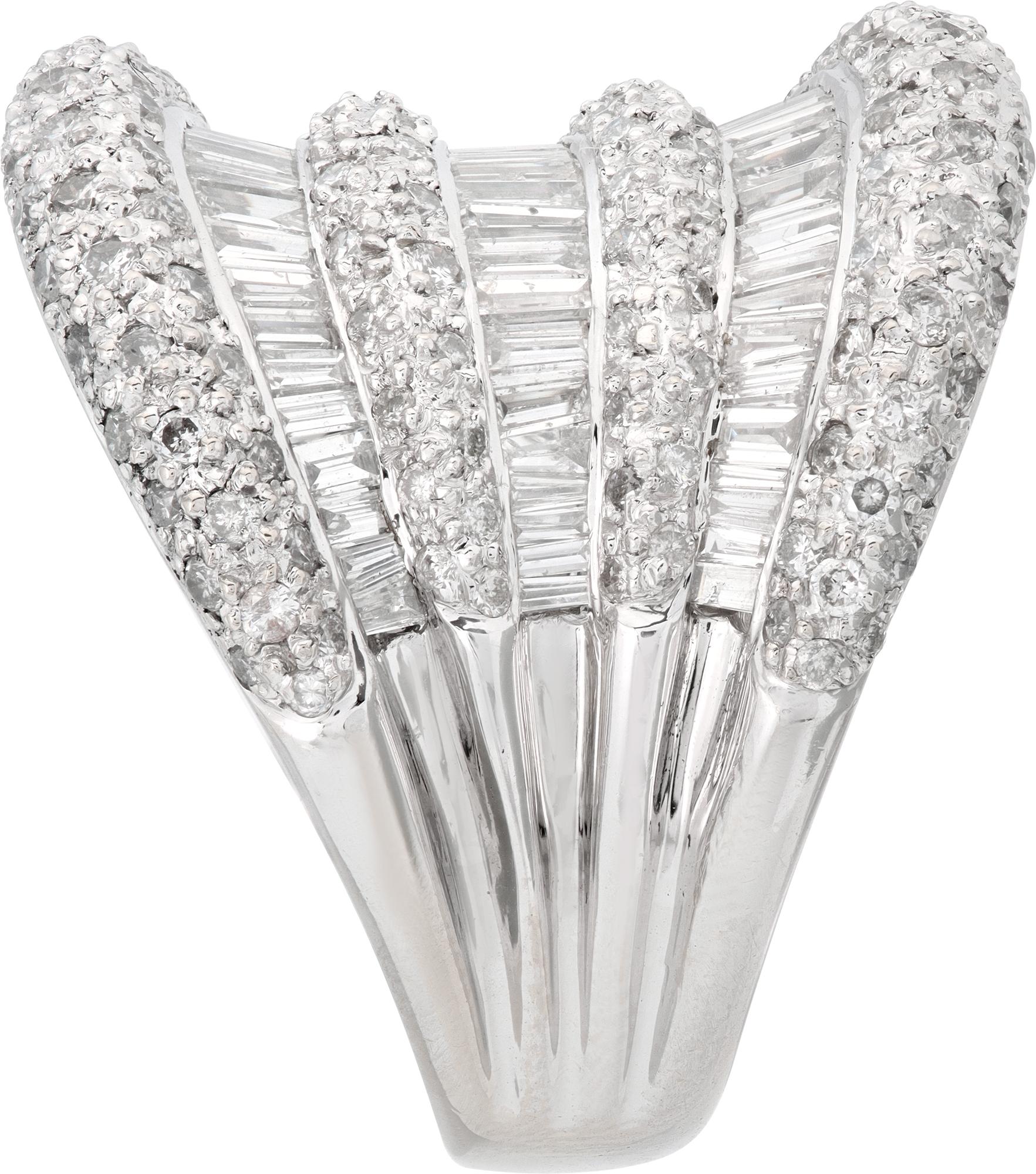 Waterfall Diamond White Gold Ring In Excellent Condition For Sale In Surfside, FL