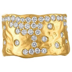 Zigarrenring mit Wasserfall of Diamonds aus 22 Karat Gold