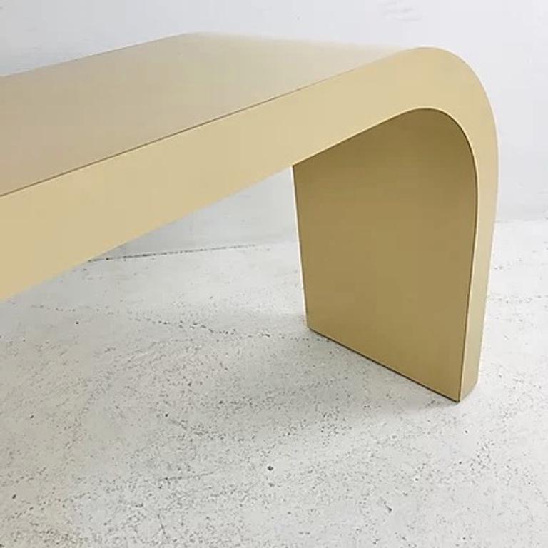 Stylish, modern console or sofa table with waterfall corners, circa late 1970s. Would make a nice laptop desk too. Clean, cool, and sophisticated design for any room.