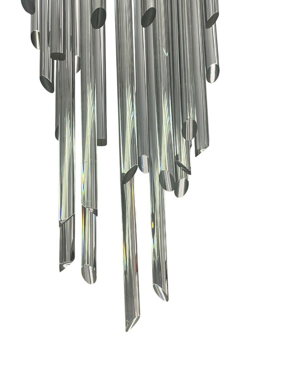Waterfall Style Flush Mount Kronleuchter mit Acrylstäben. U.S.A. 1980er Jahre. (amerikanisch) im Angebot