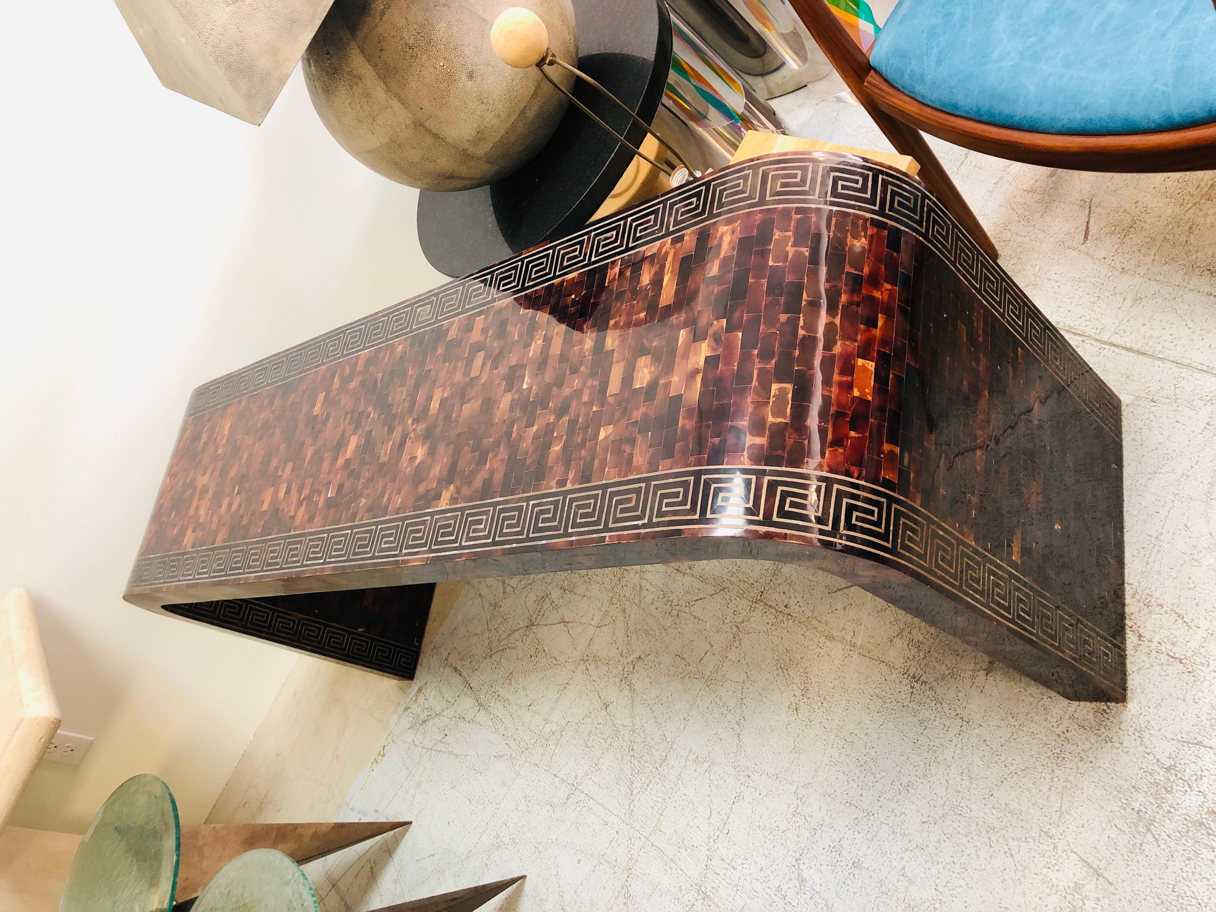 Late 20th Century Waterfall Tessellated Horn  Brass Console with Inlaid Greek Key, 1980s For Sale