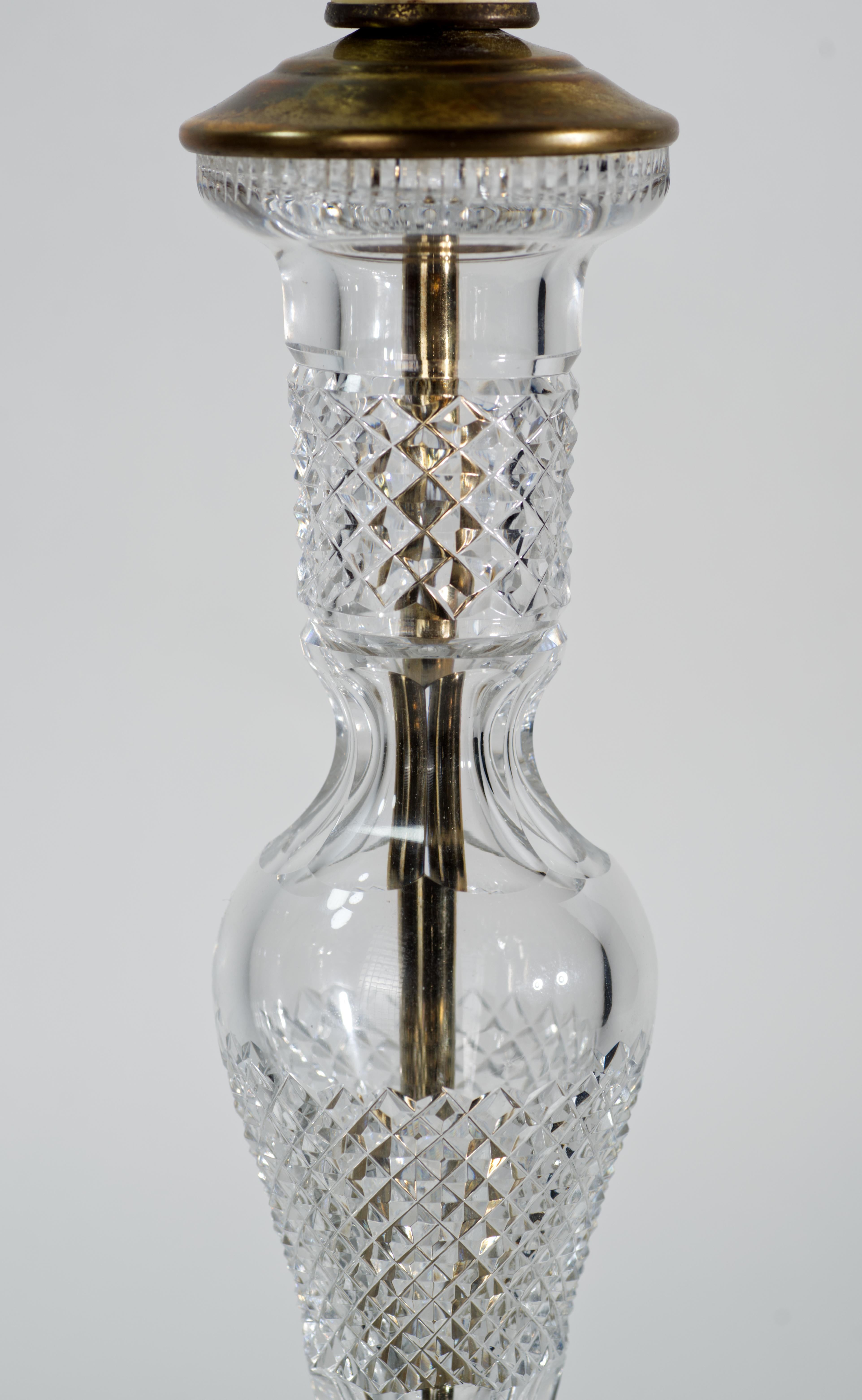 Waterford Crystal and Brass Alana Table Lamp, Vintage, Signed In Good Condition For Sale In Clifton Springs, NY