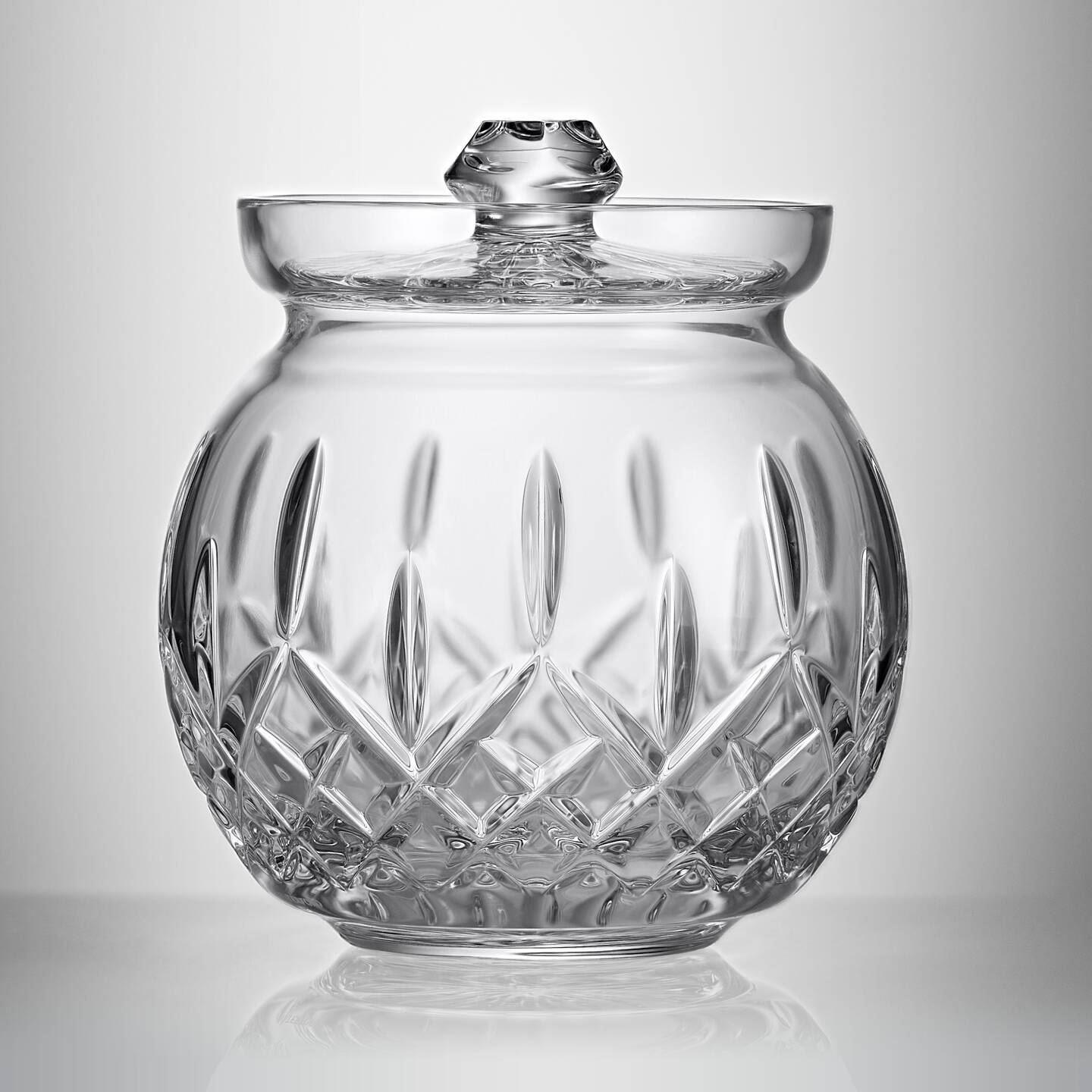 Waterford Crystal Classic Lysmore Rounded Biscuit Barrel, 7 pollici. In condizioni Nuovo in vendita a Brooklyn, NY