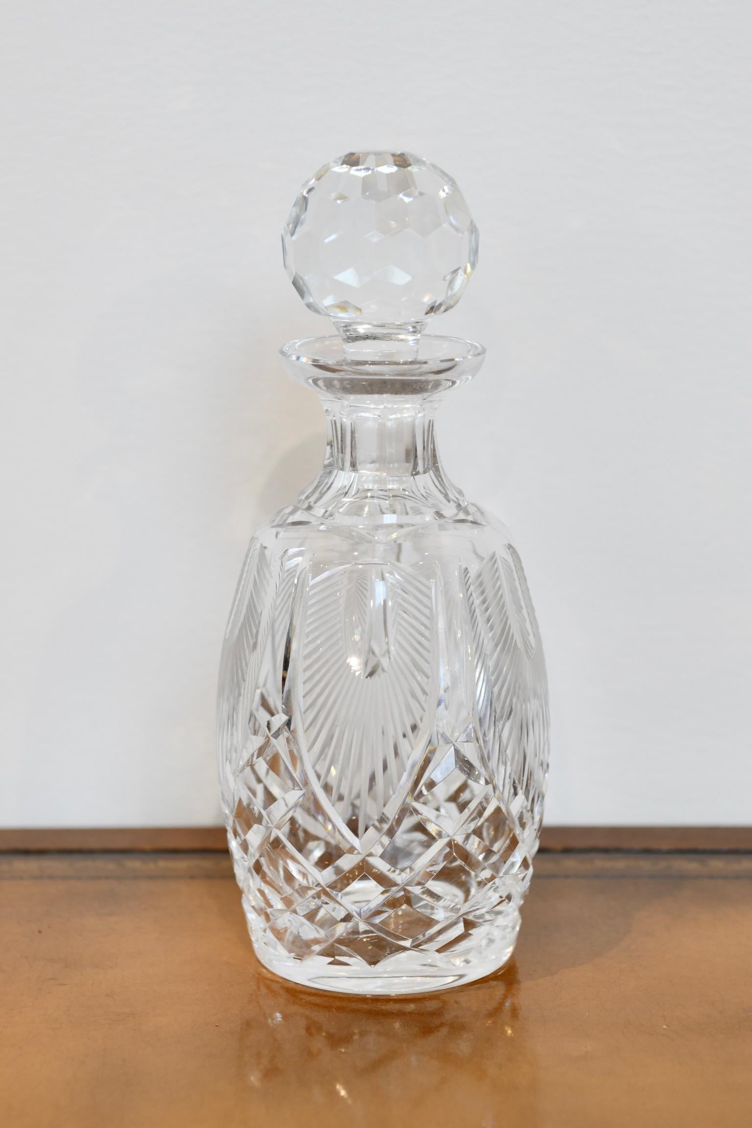 Waterford crystal decanter. Dimensions: 10.5