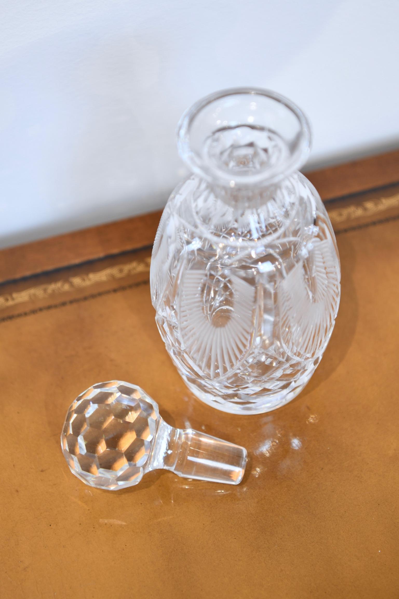Waterford Crystal Decanter In Good Condition In Brooklyn, NY