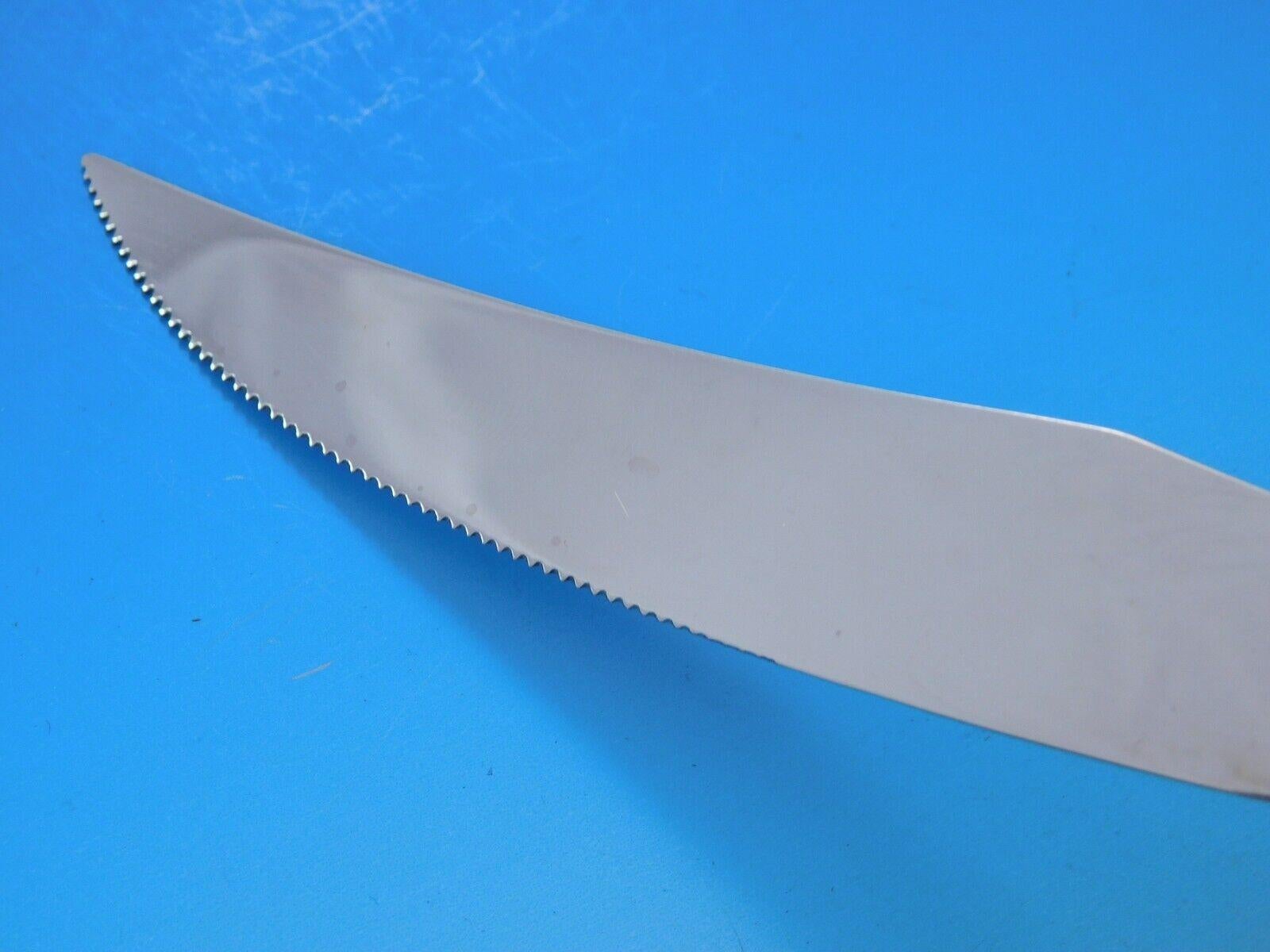 table setting with steak knife and butter knife
