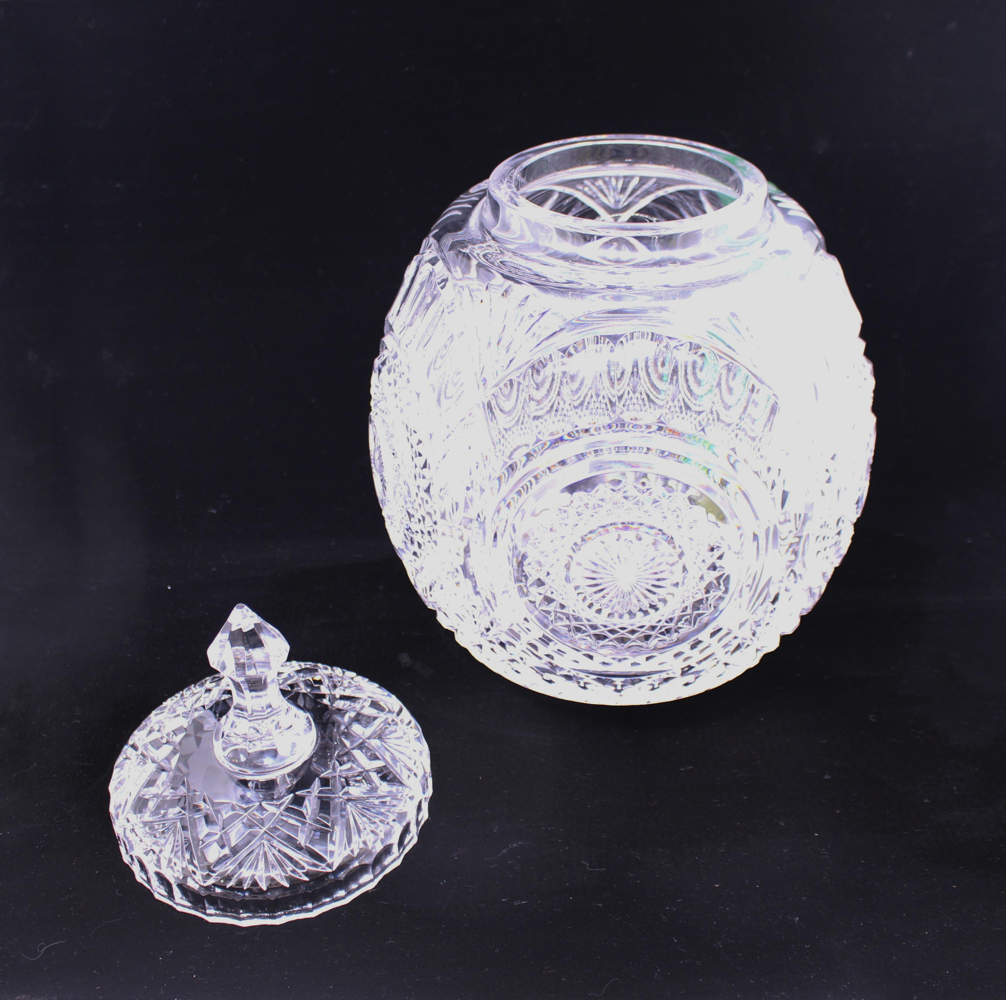 Waterford Crystal Ltd Edition Caroline 13 Inch Cookie Jar In Good Condition In Worcester, Worcestershire