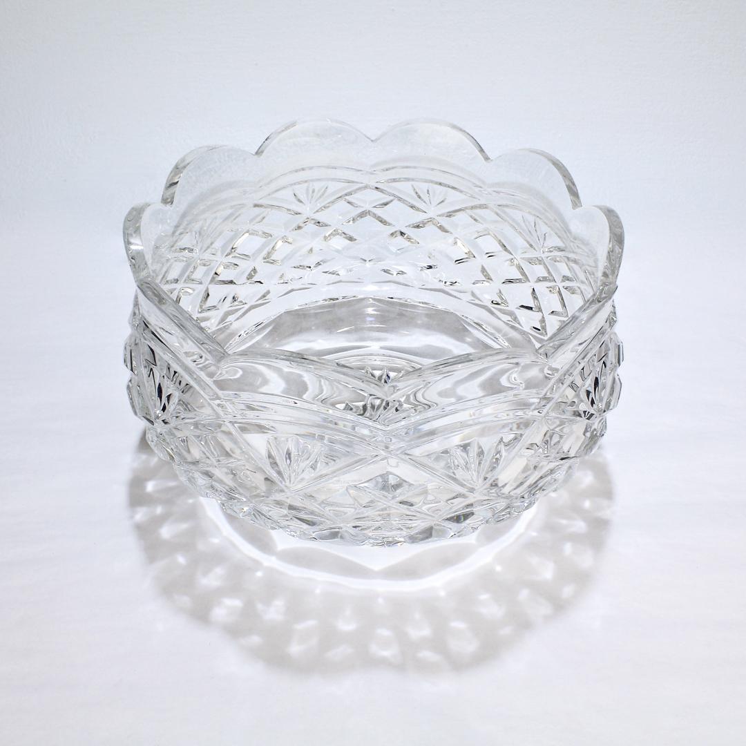 Ciotola o centrotavola con bordo smerlato di Waterford Crystal Master Cutter In condizioni buone in vendita a Philadelphia, PA