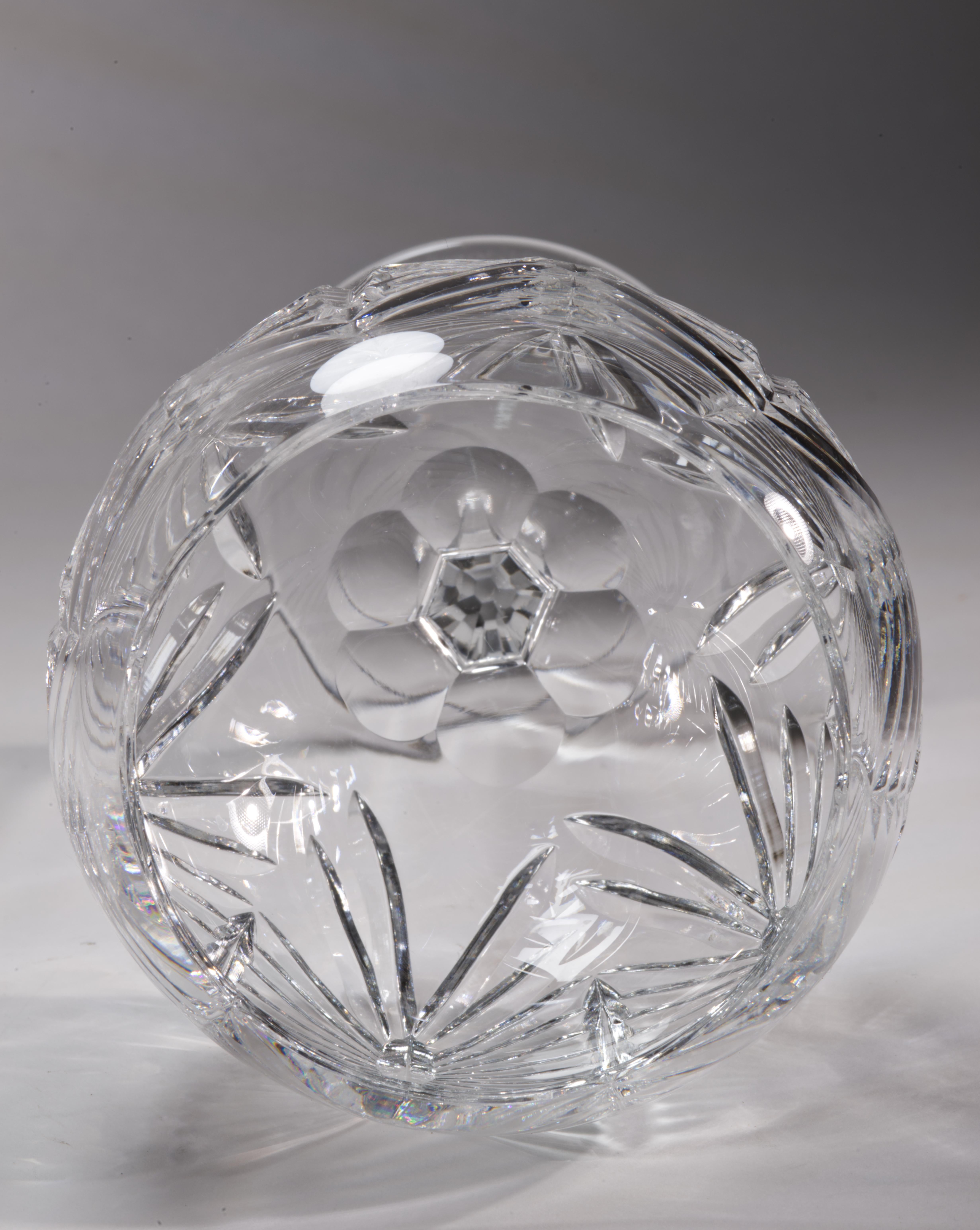 Waterford Crystal Pair of Millennium Toasting Glasses, Peace and Happiness In Good Condition For Sale In Clifton Springs, NY