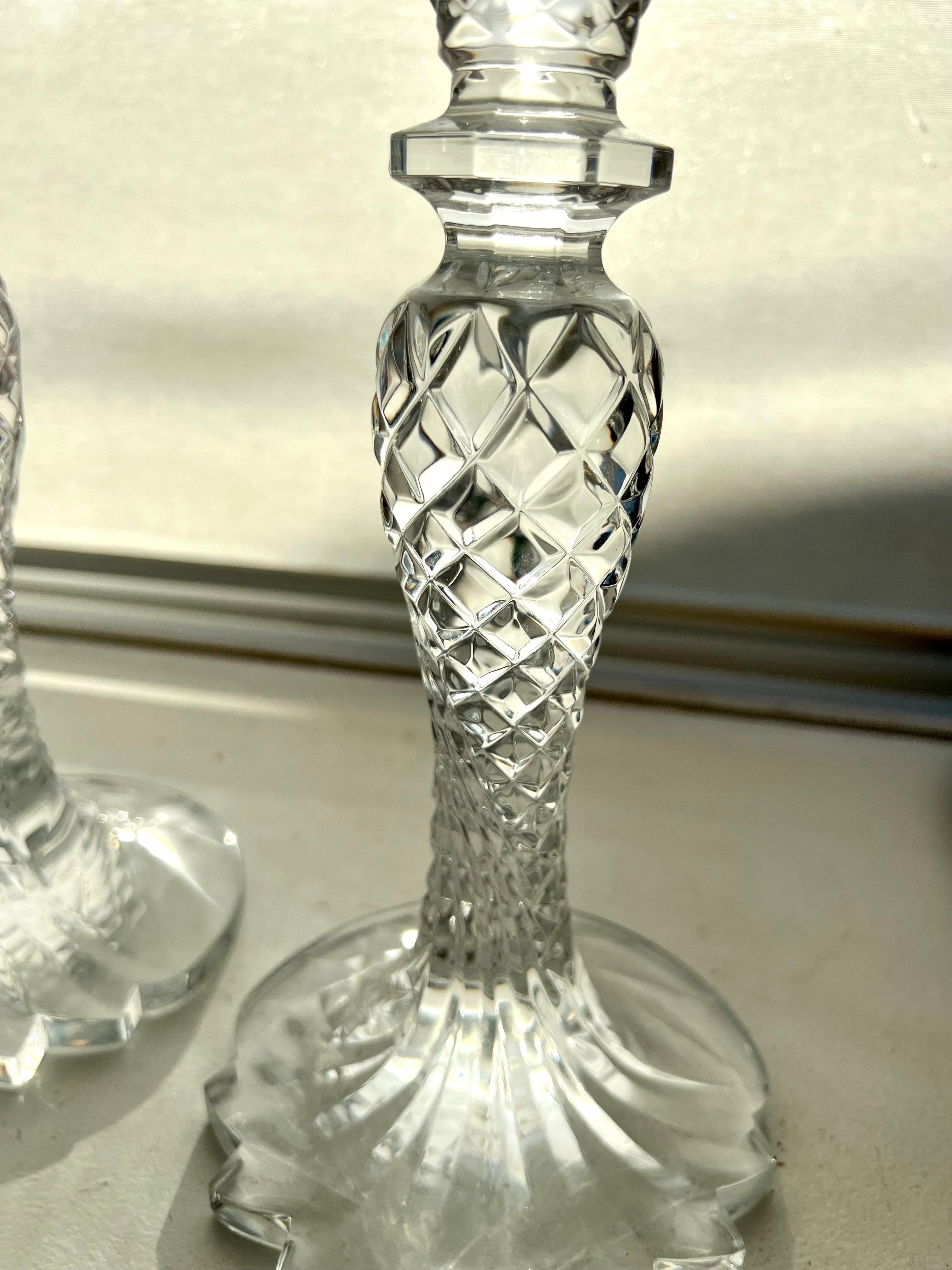 Waterford-Kristall-Kerzenständer mit Seepferdchenmotiv in Schachteln, Paar  im Zustand „Hervorragend“ im Angebot in Fort Washington, MD