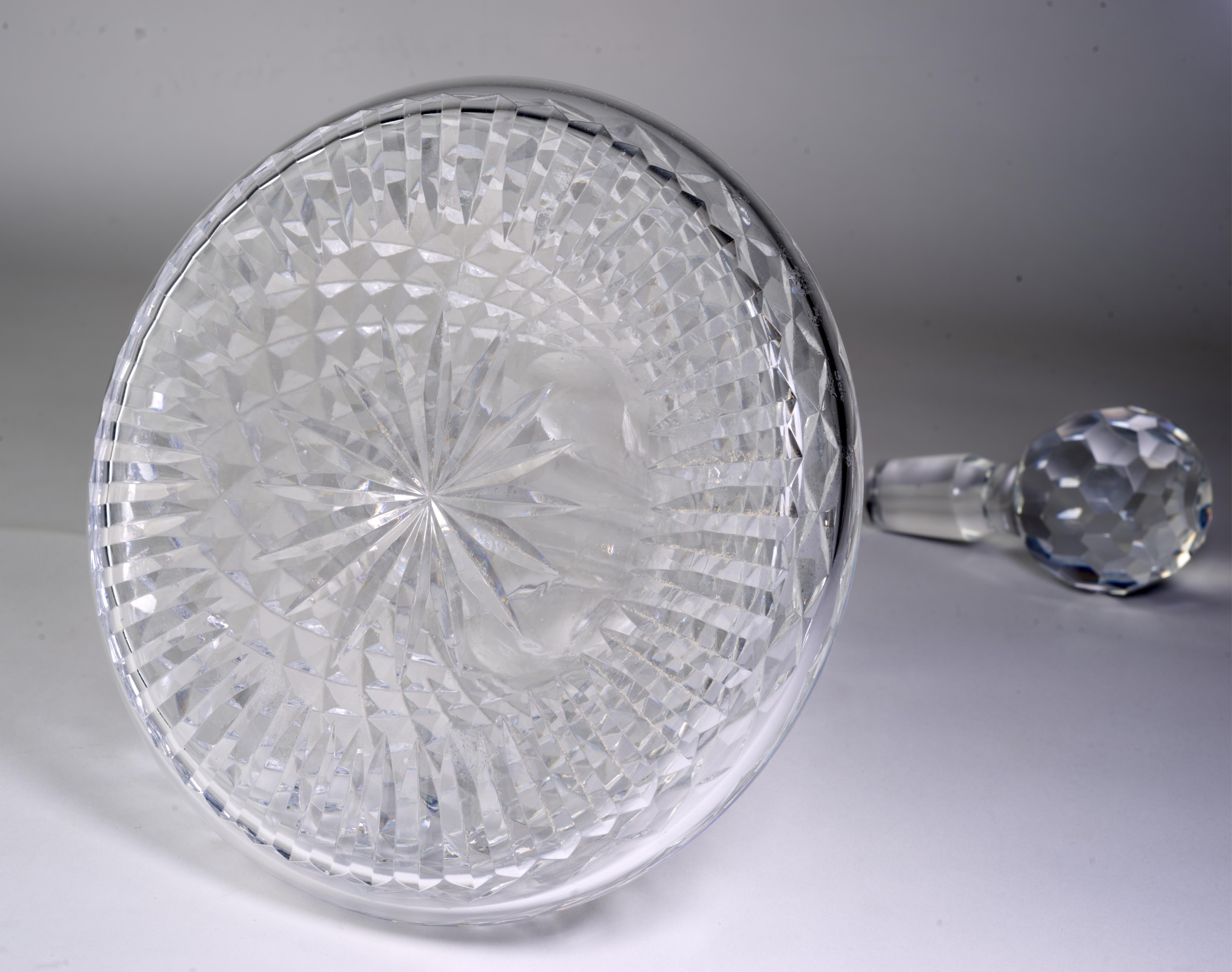 Waterford Crystal Ships Decanter and Stopper Alana In Good Condition For Sale In Clifton Springs, NY