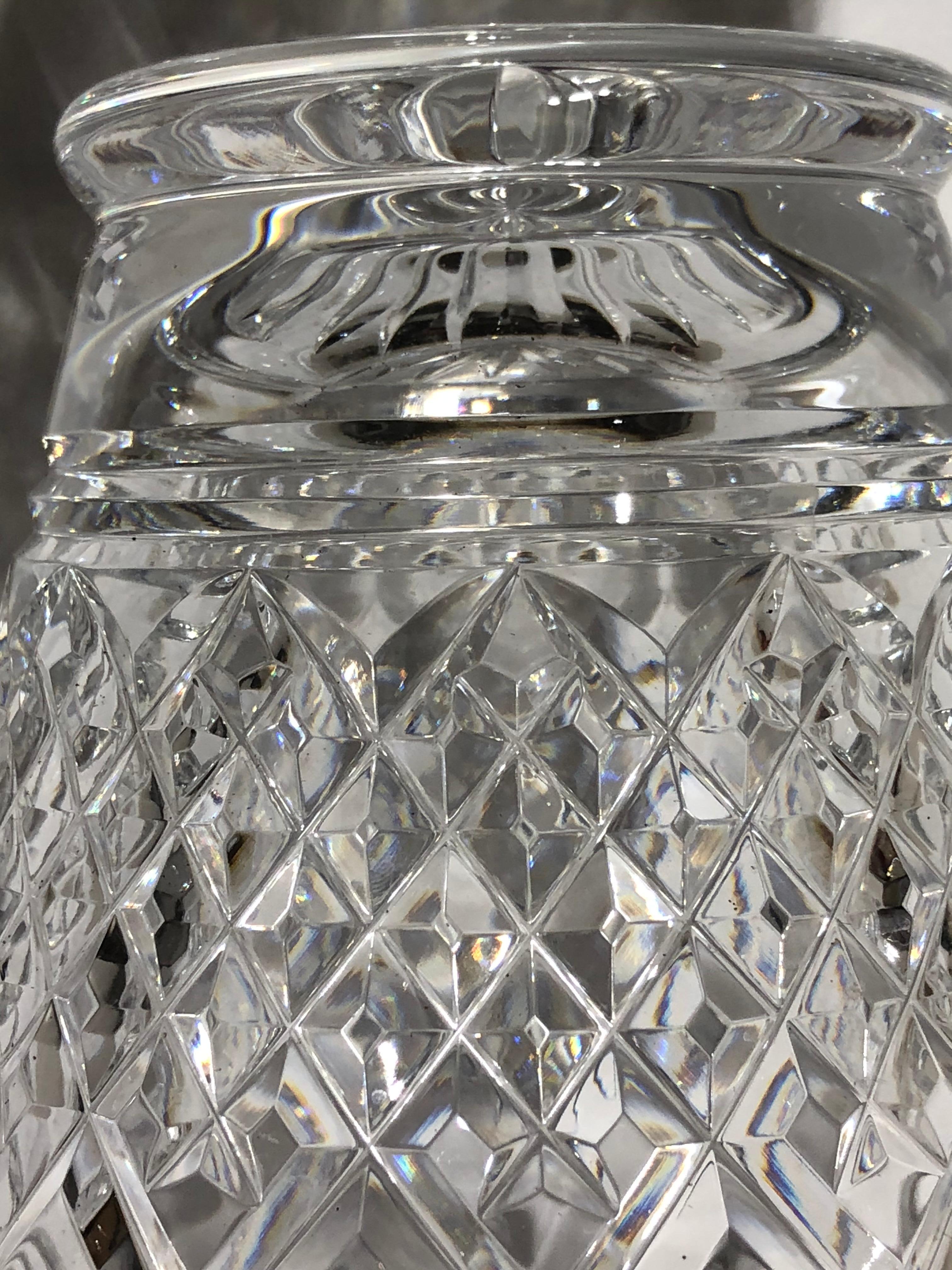 Waterford Crystal Vase In Good Condition In Delray Beach, FL